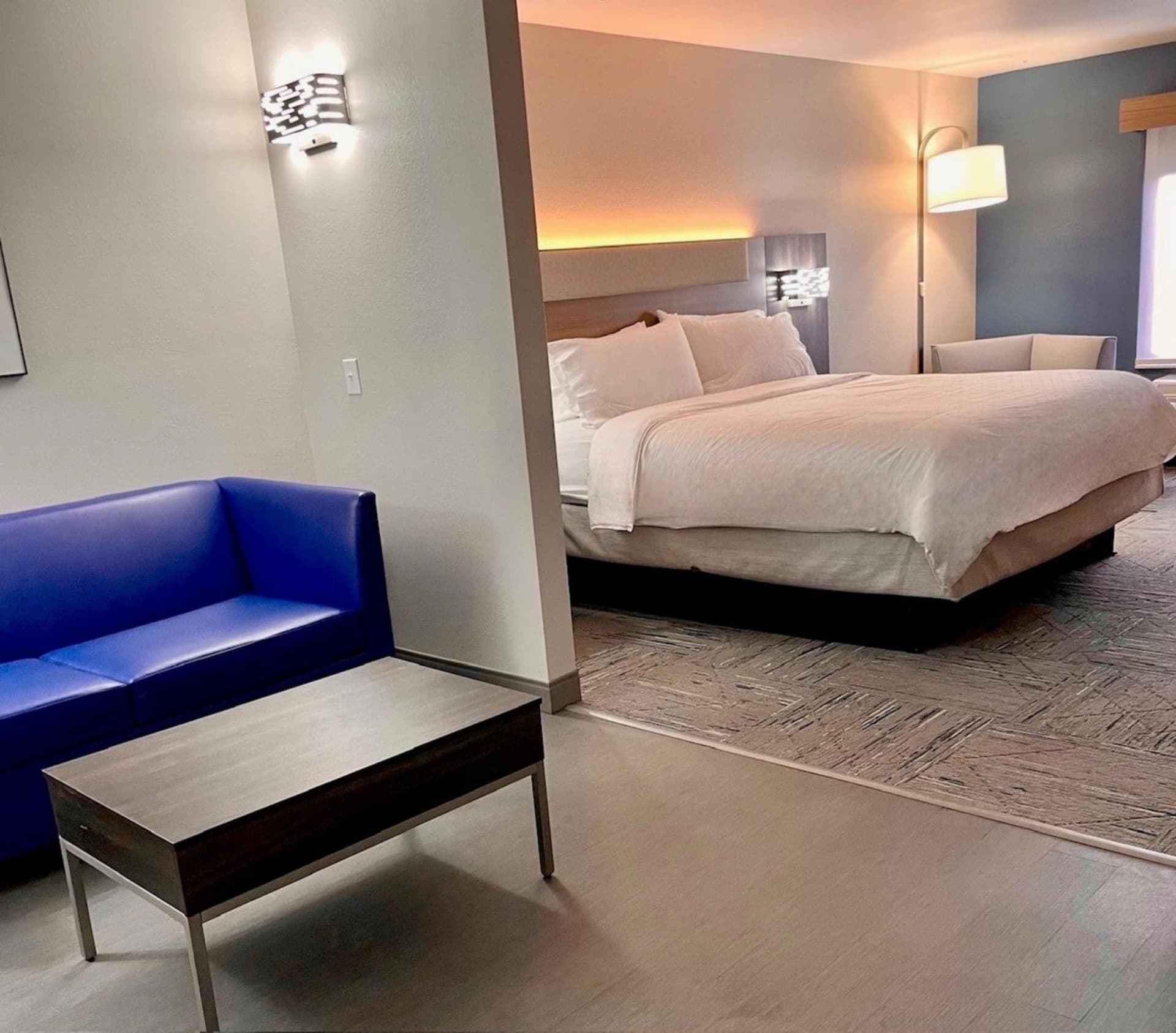 Holiday Inn Express & Suites - Tuscaloosa-University by IHG gallery photo in Tuscaloosa, AL — image 73