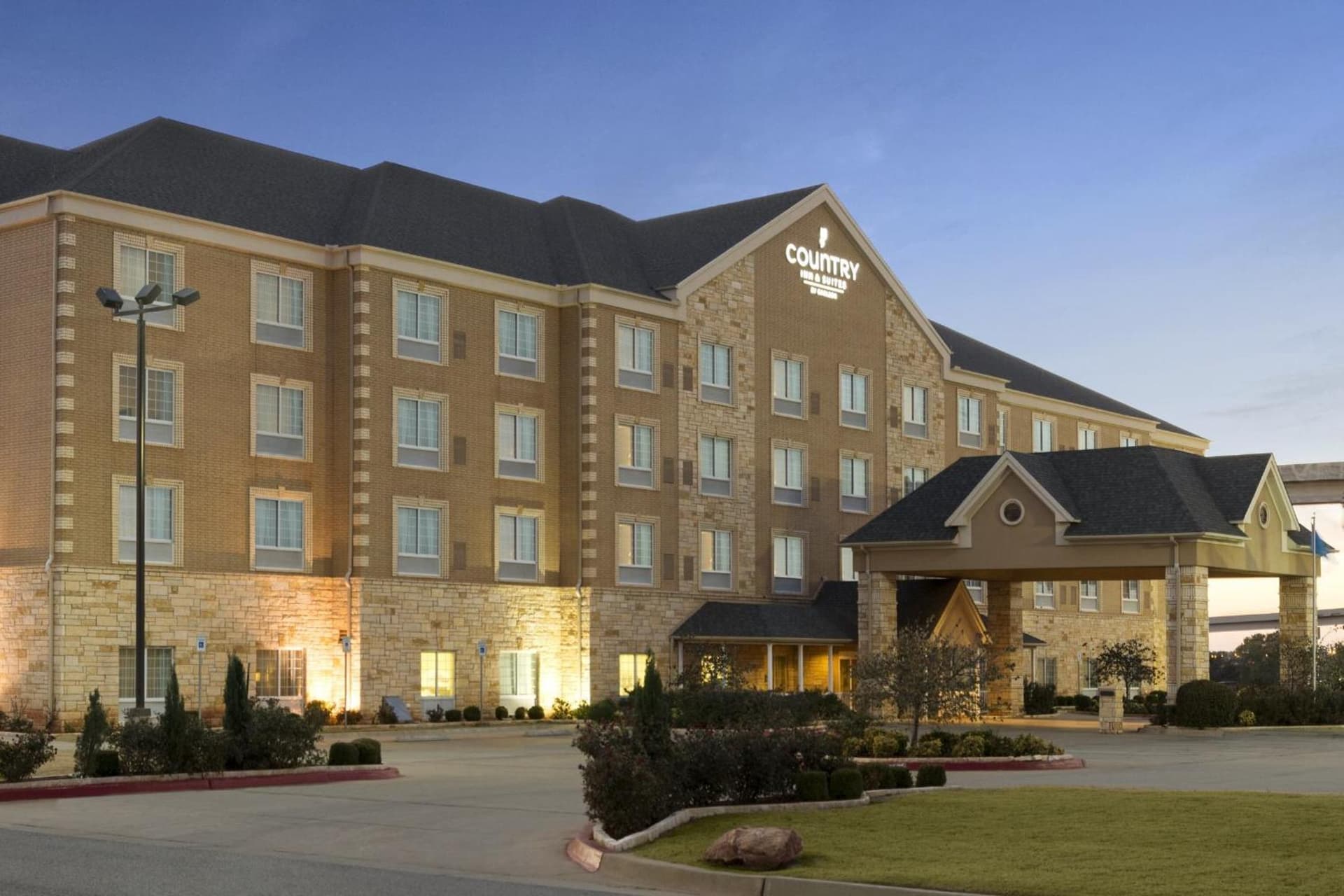 Country Inn & Suites by Radisson, Oklahoma City - Quail Springs, OK gallery photo in Oklahoma City, OK — image 25