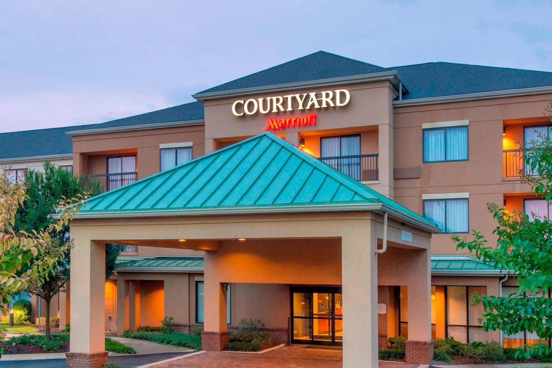 Courtyard by Marriott Montgomery Prattville interior in Prattville, AL — gallery photo 2