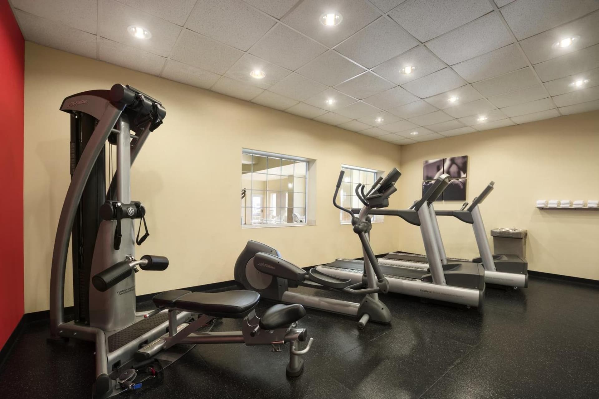 Country Inn & Suites by Radisson, Oklahoma City - Quail Springs, OK gallery photo in Oklahoma City, OK — image 21