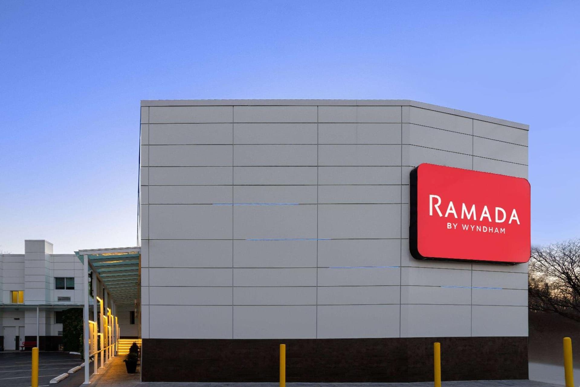 Ramada by Wyndham Bronx property views in Bronx, NY — gallery photo 3