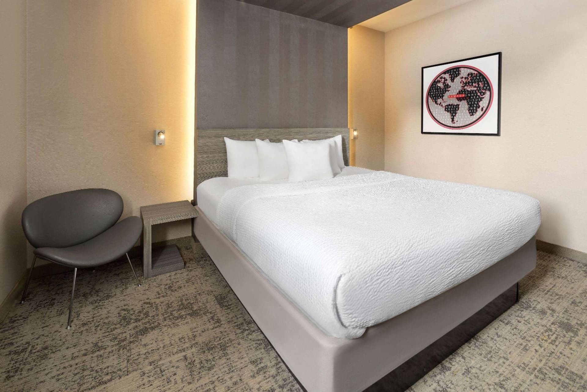 Ramada by Wyndham Bronx gallery photo in Bronx, NY — image 12