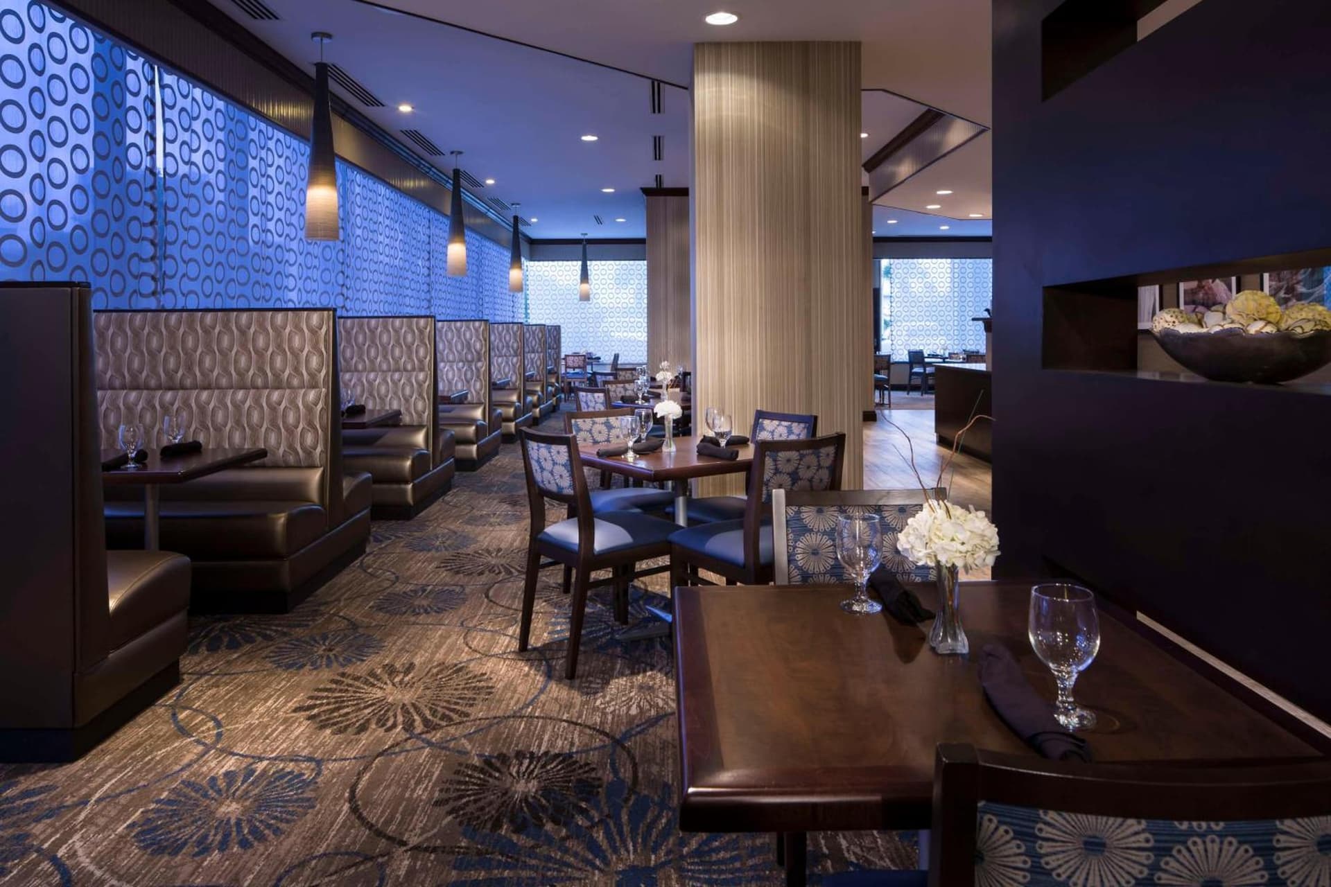 DoubleTree by Hilton Hotel Jacksonville Riverfront gallery photo in Jacksonville, FL — image 19