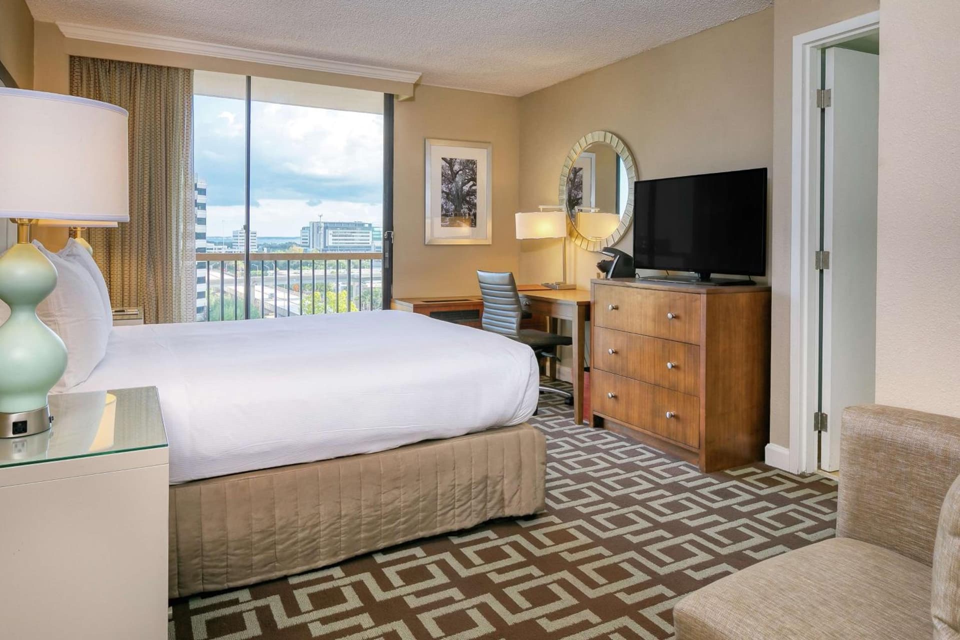 DoubleTree by Hilton Hotel Jacksonville Riverfront gallery photo in Jacksonville, FL — image 49