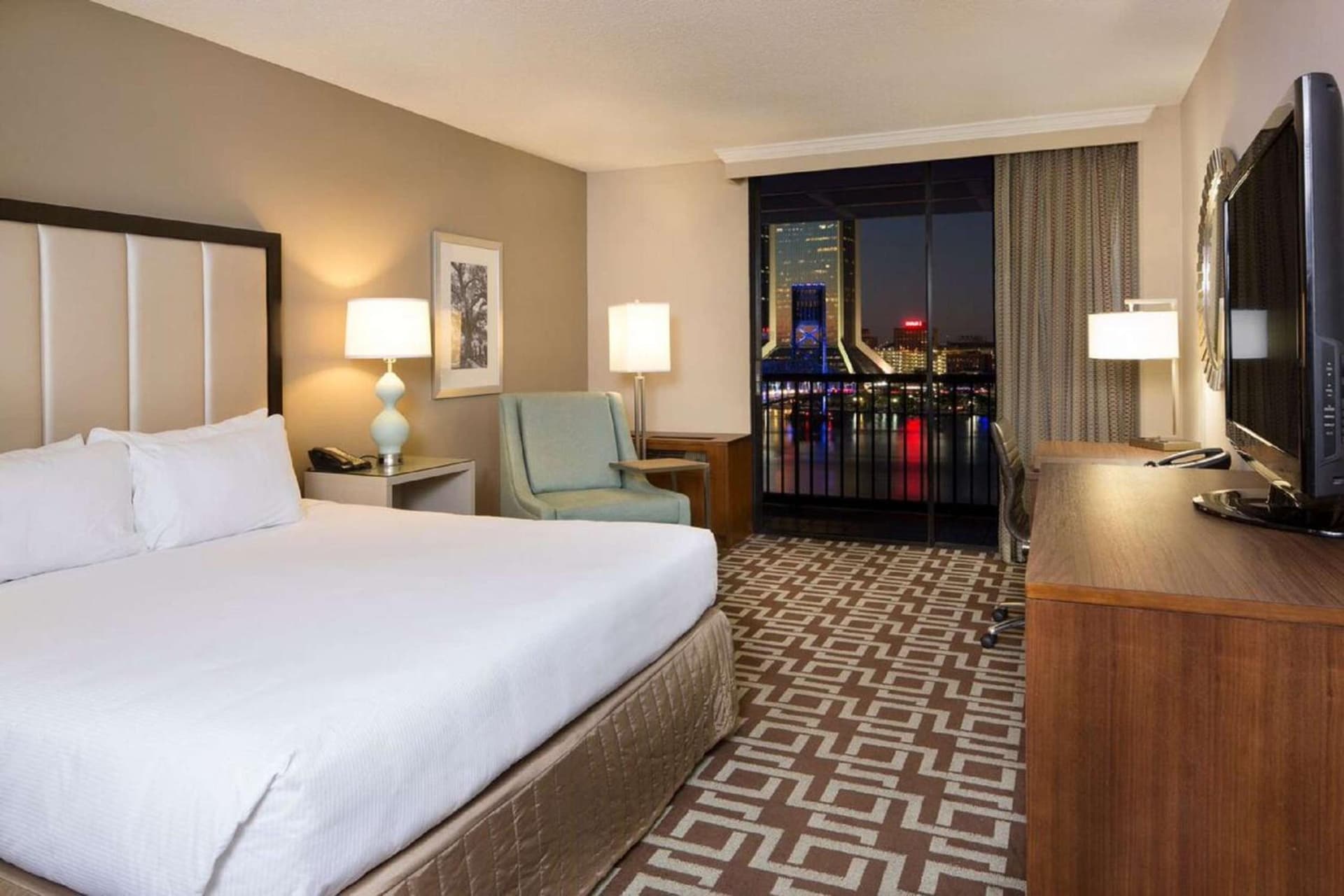DoubleTree by Hilton Hotel Jacksonville Riverfront gallery photo in Jacksonville, FL — image 26