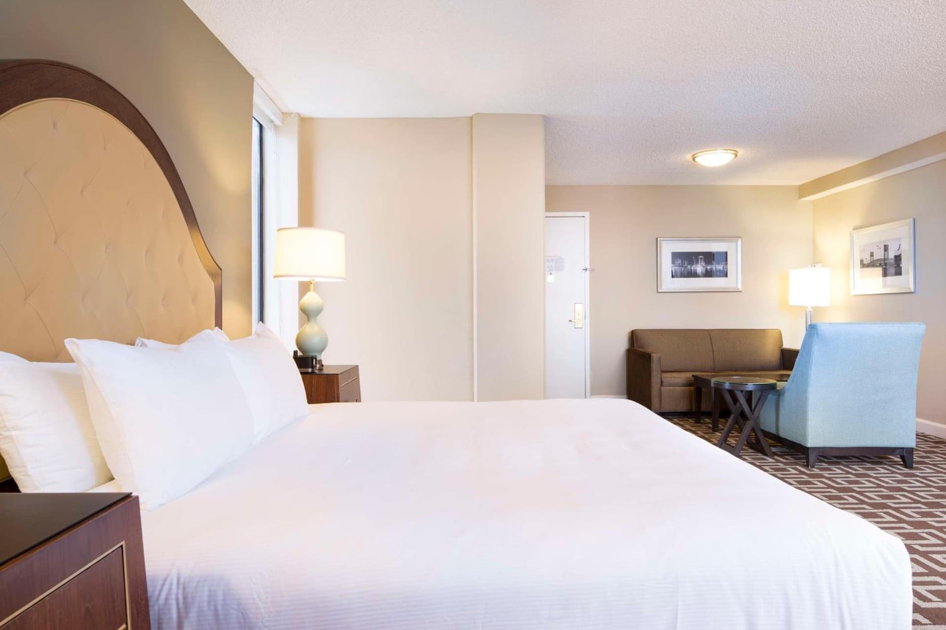 DoubleTree by Hilton Hotel Jacksonville Riverfront gallery photo in Jacksonville, FL — image 44