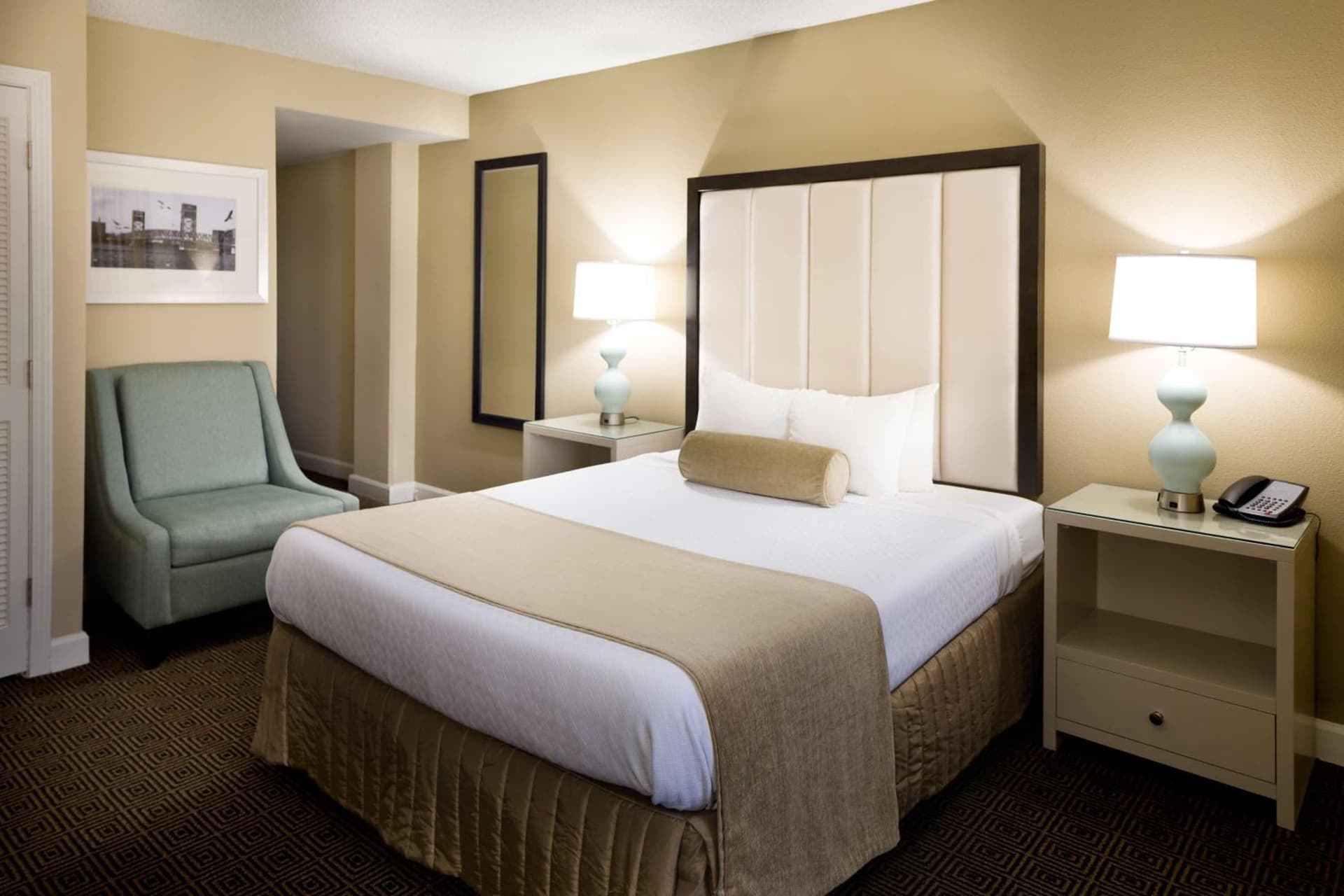 DoubleTree by Hilton Hotel Jacksonville Riverfront gallery photo in Jacksonville, FL — image 28