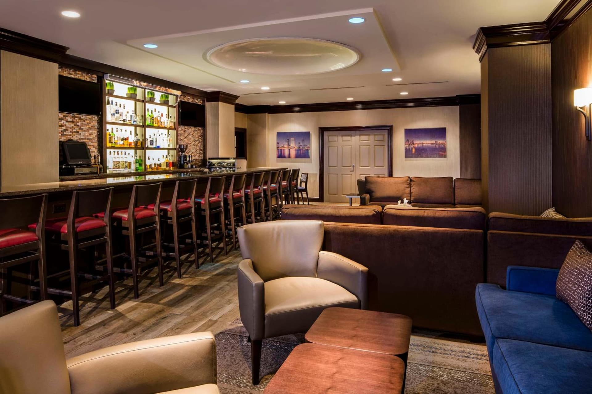 DoubleTree by Hilton Hotel Jacksonville Riverfront gallery photo in Jacksonville, FL — image 45