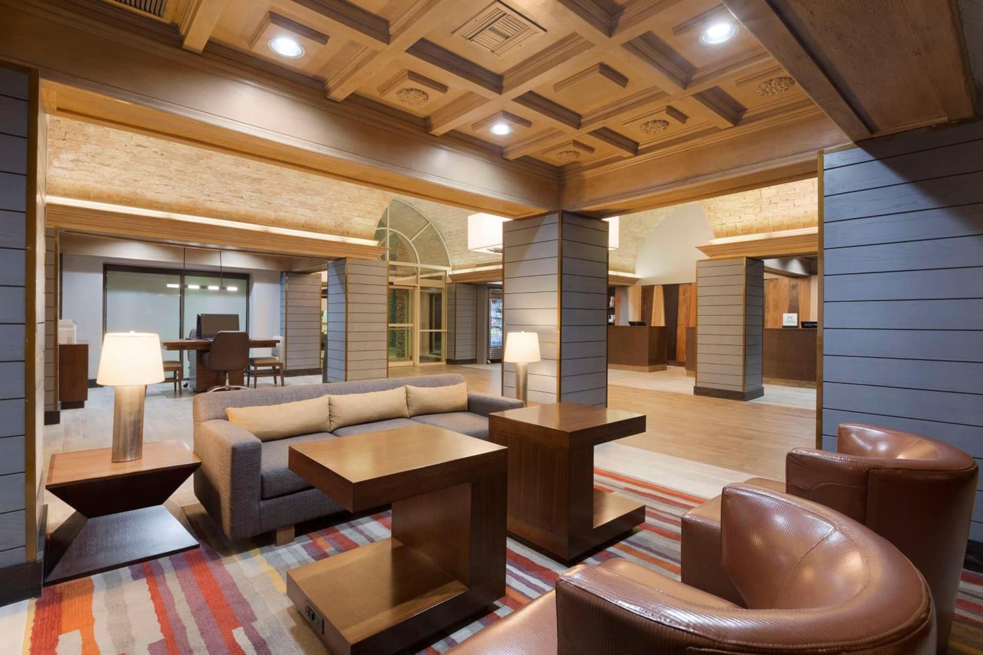 Embassy Suites by Hilton El Paso gallery photo in El Paso, TX — image 14