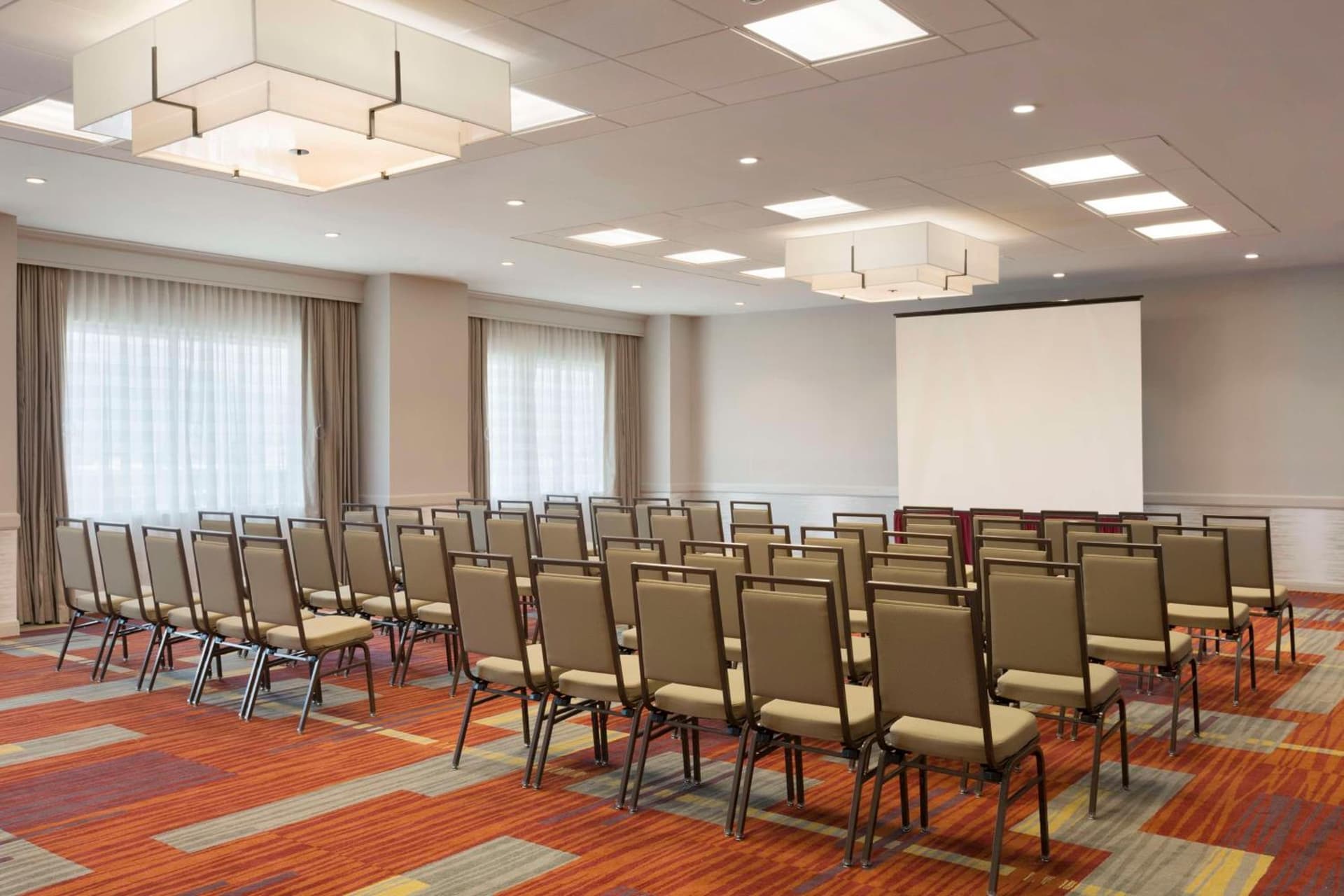 Embassy Suites by Hilton El Paso gallery photo in El Paso, TX — image 23