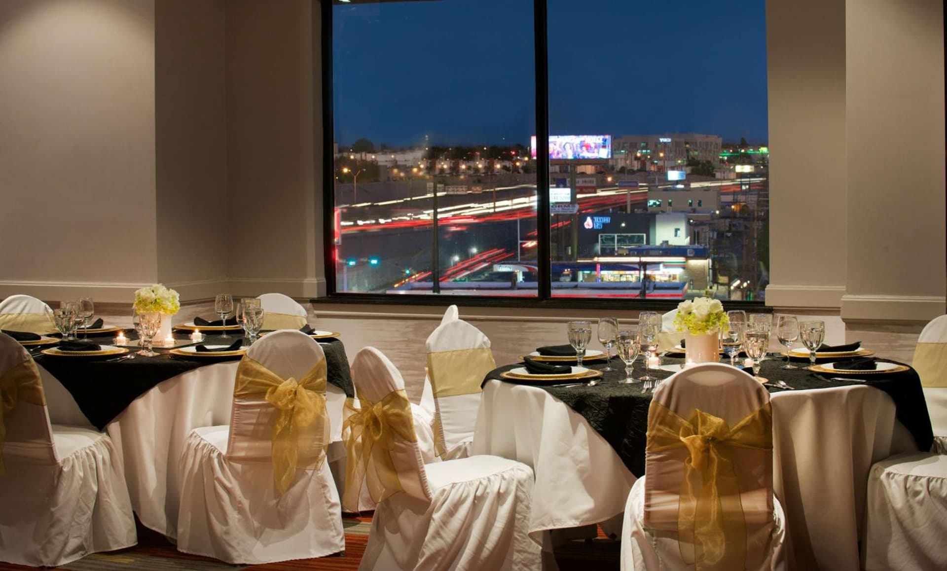 Embassy Suites by Hilton El Paso gallery photo in El Paso, TX — image 27