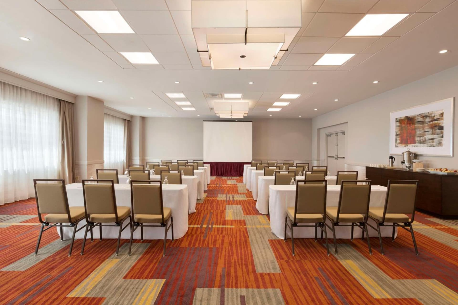 Embassy Suites by Hilton El Paso gallery photo in El Paso, TX — image 40