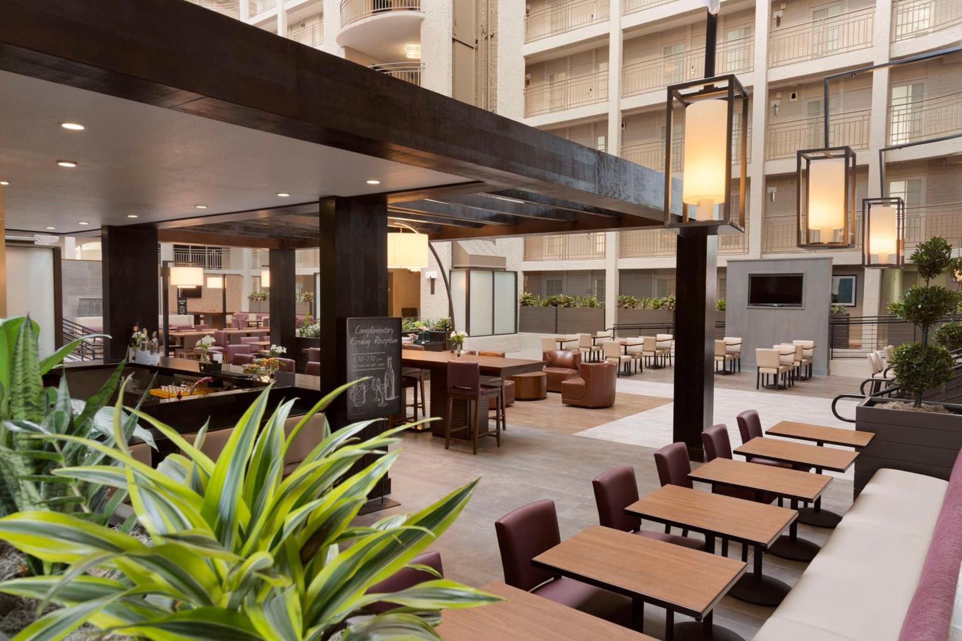 Embassy Suites by Hilton El Paso gallery photo in El Paso, TX — image 35