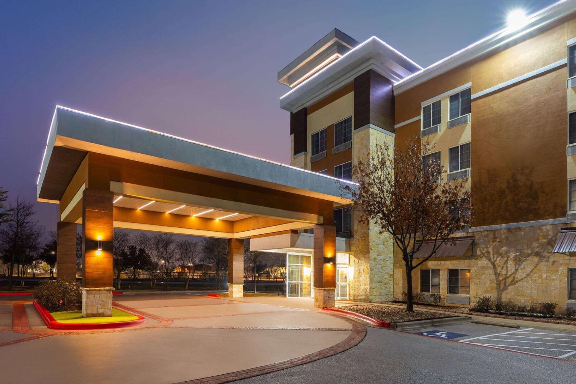 La Quinta by Wyndham Austin - Cedar Park gallery photo in Cedar Park, TX — image 24