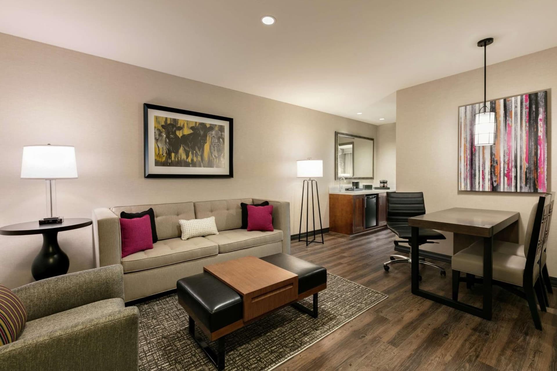 Embassy Suites By Hilton Berkeley Heights gallery photo in Berkeley Heights — image 17