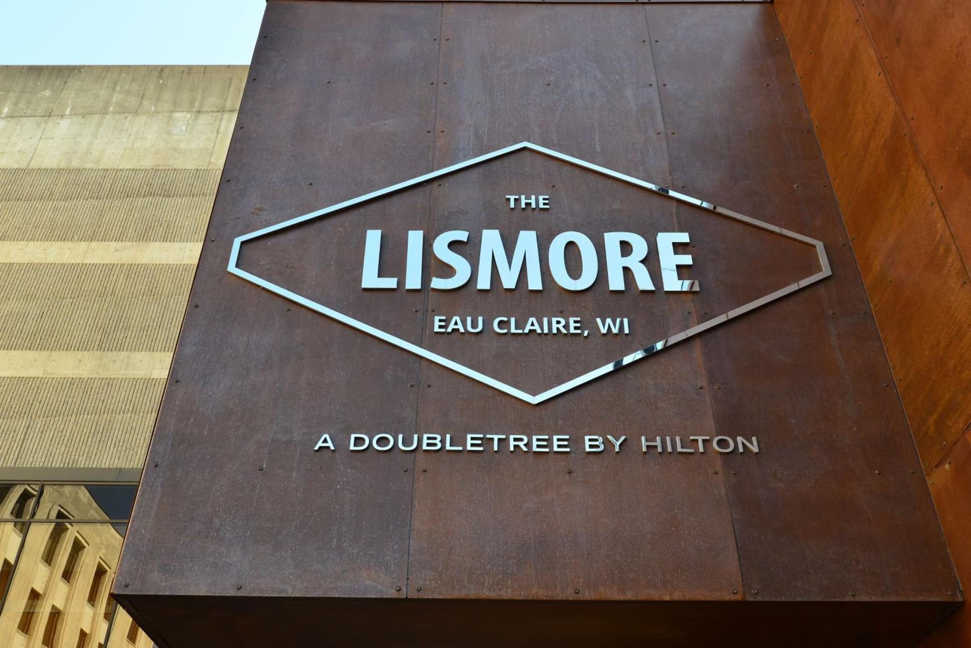 The Lismore Hotel Eau Claire - a DoubleTree by Hilton gallery photo in Eau Claire, WI — image 42
