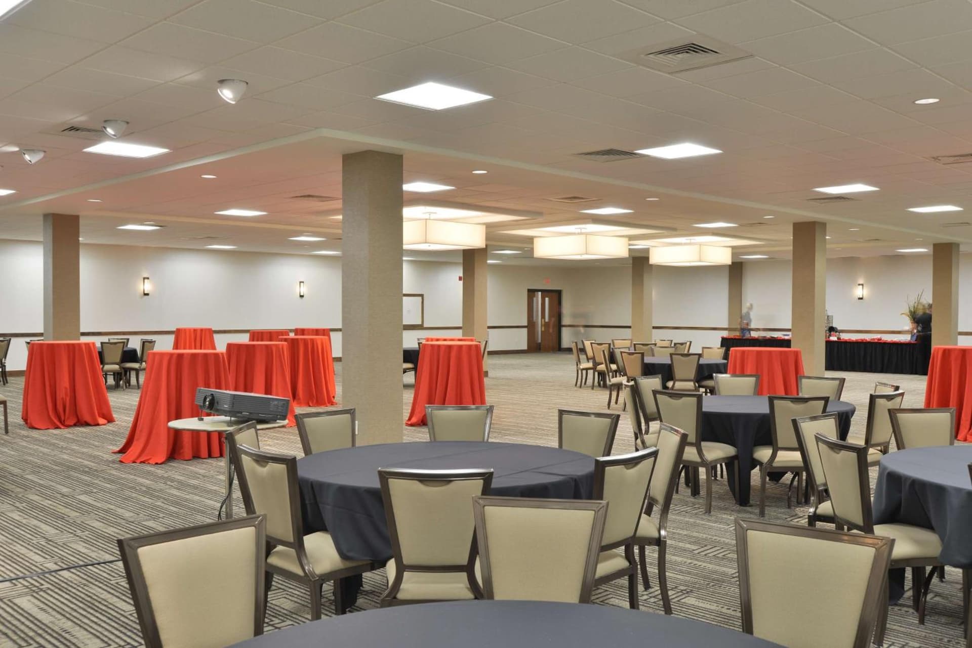 The Lismore Hotel Eau Claire - a DoubleTree by Hilton gallery photo in Eau Claire, WI — image 34