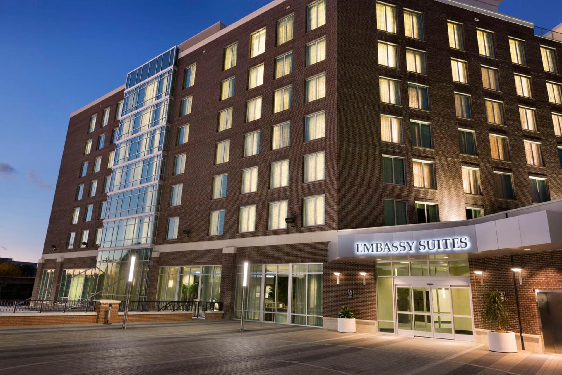 Embassy Suites by Hilton Greenville Downtown Riverplace property views in Greenville, SC — gallery photo 3