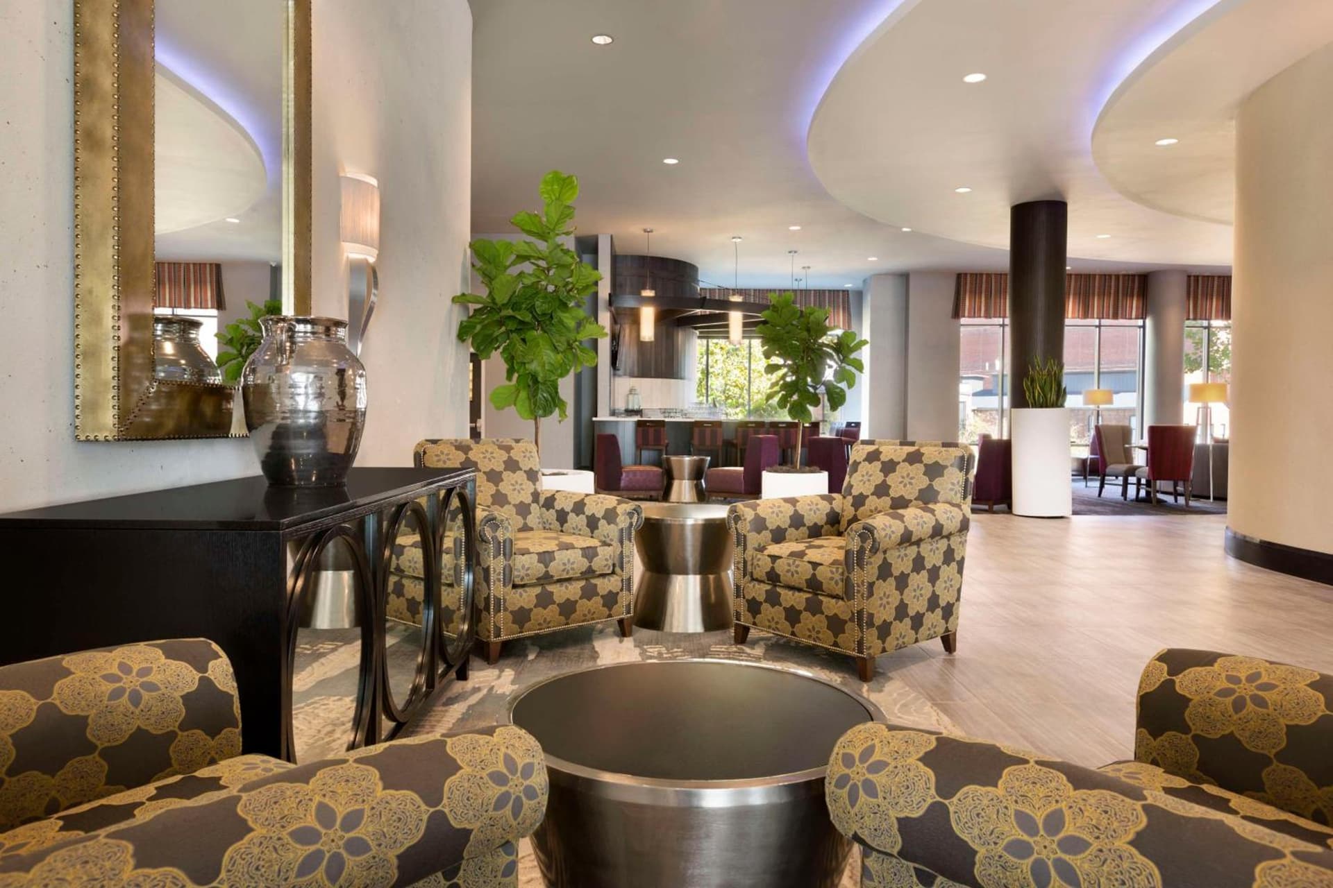 Embassy Suites by Hilton Greenville Downtown Riverplace gallery photo in Greenville, SC — image 17