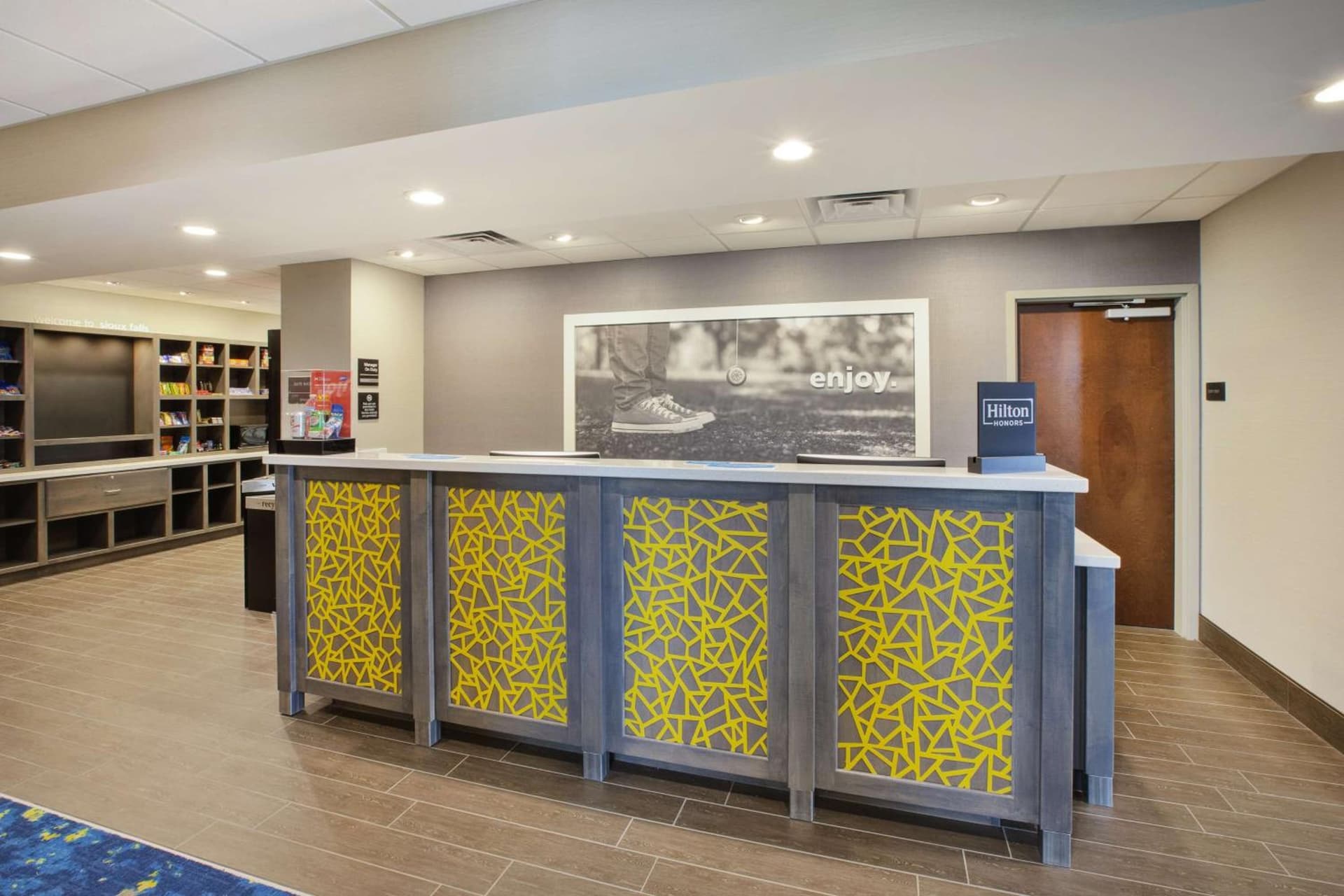 Hampton Inn & Suites By Hilton, Southwest Sioux Falls gallery photo in Sioux Falls, SD — image 19