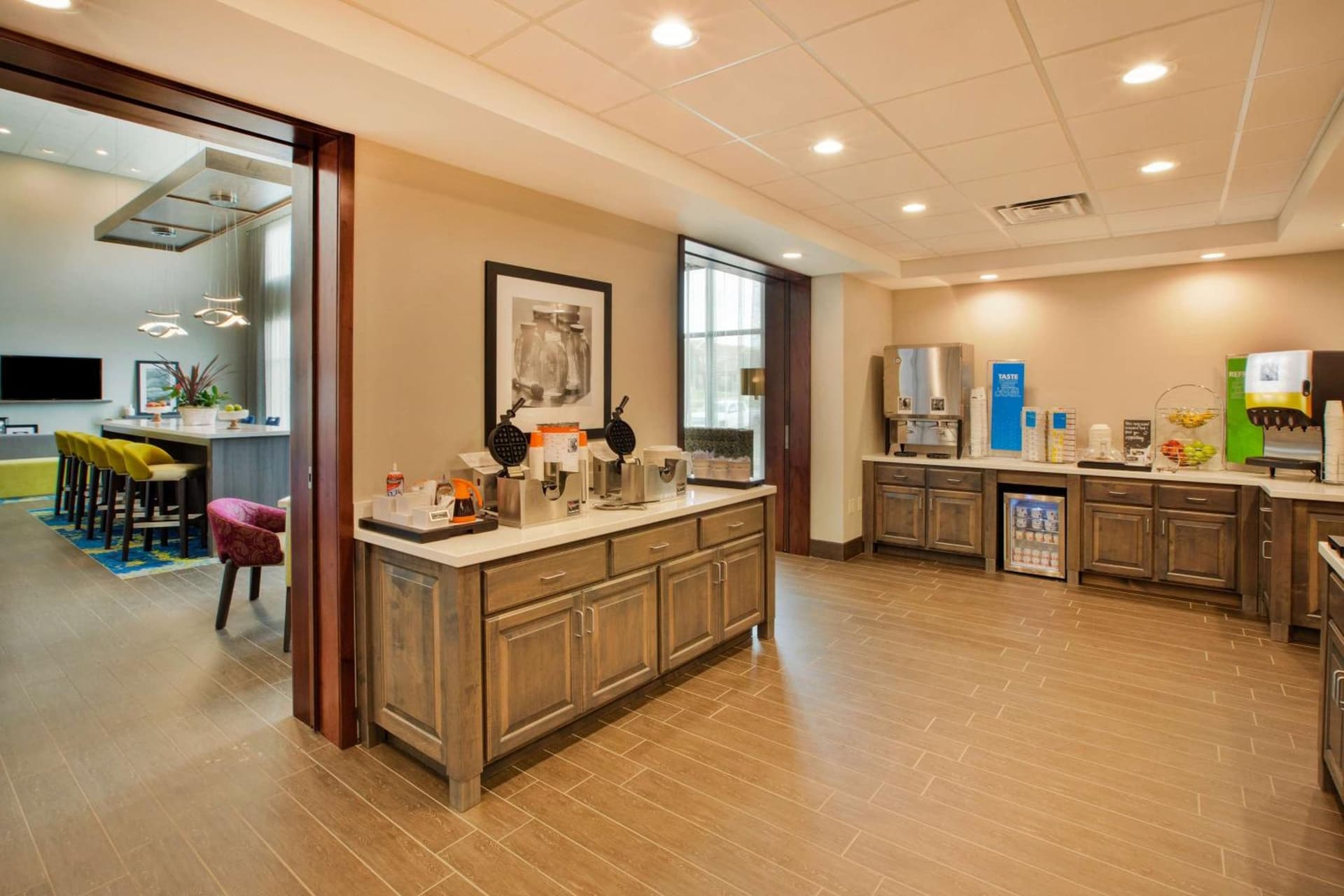 Hampton Inn & Suites By Hilton, Southwest Sioux Falls gallery photo in Sioux Falls, SD — image 25