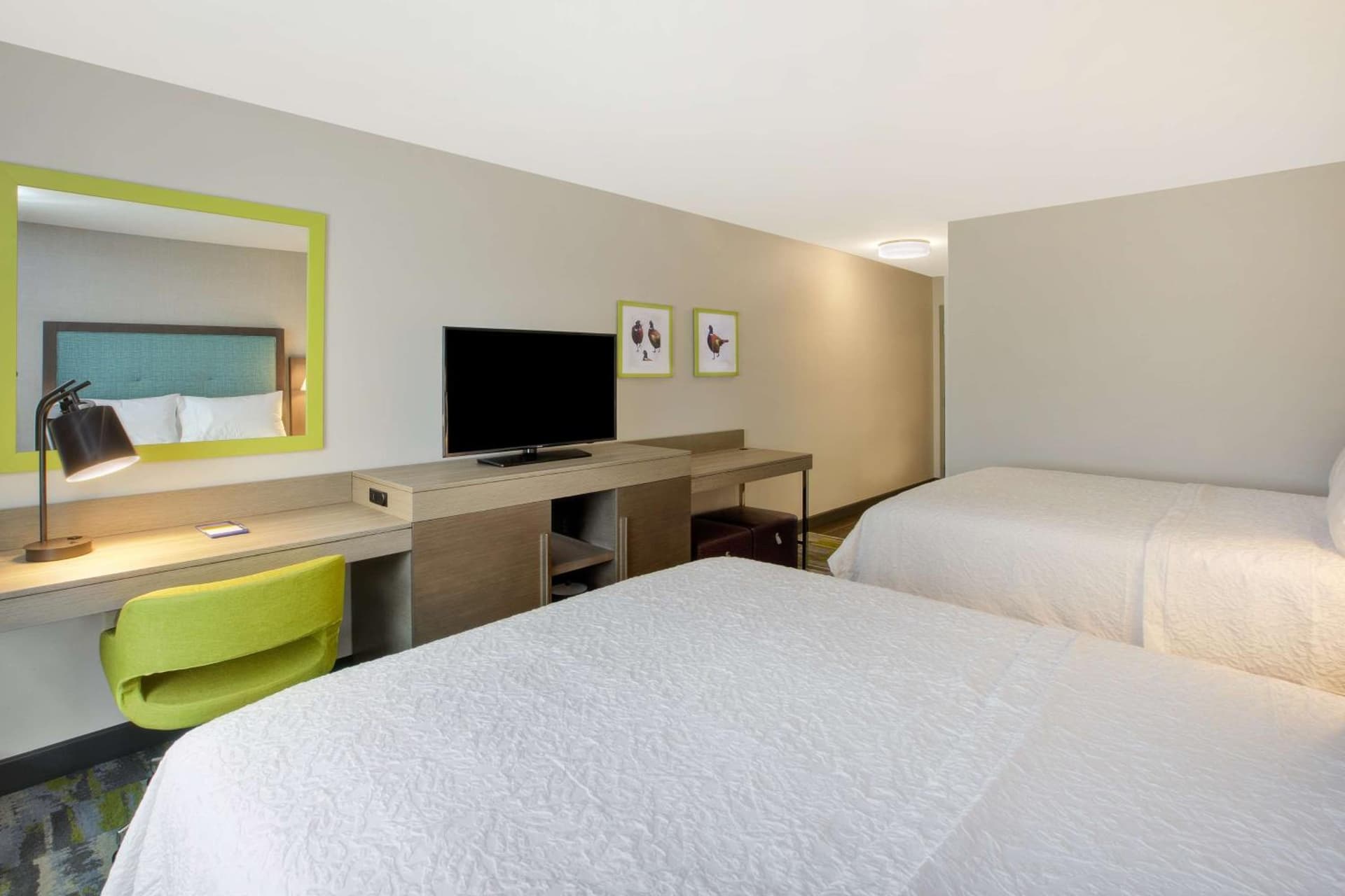 Hampton Inn & Suites By Hilton, Southwest Sioux Falls gallery photo in Sioux Falls, SD — image 13