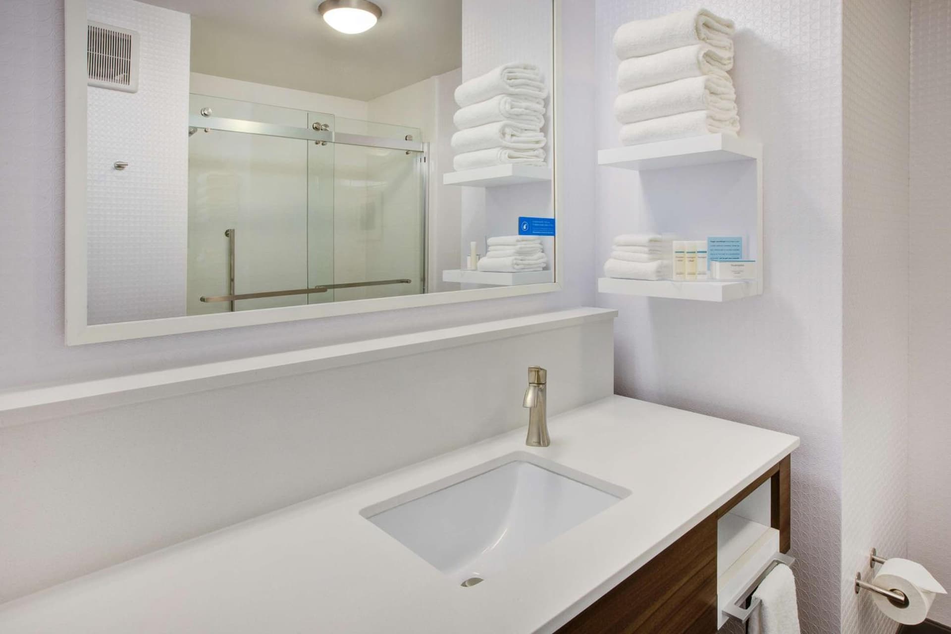 Hampton Inn & Suites By Hilton, Southwest Sioux Falls gallery photo in Sioux Falls, SD — image 5