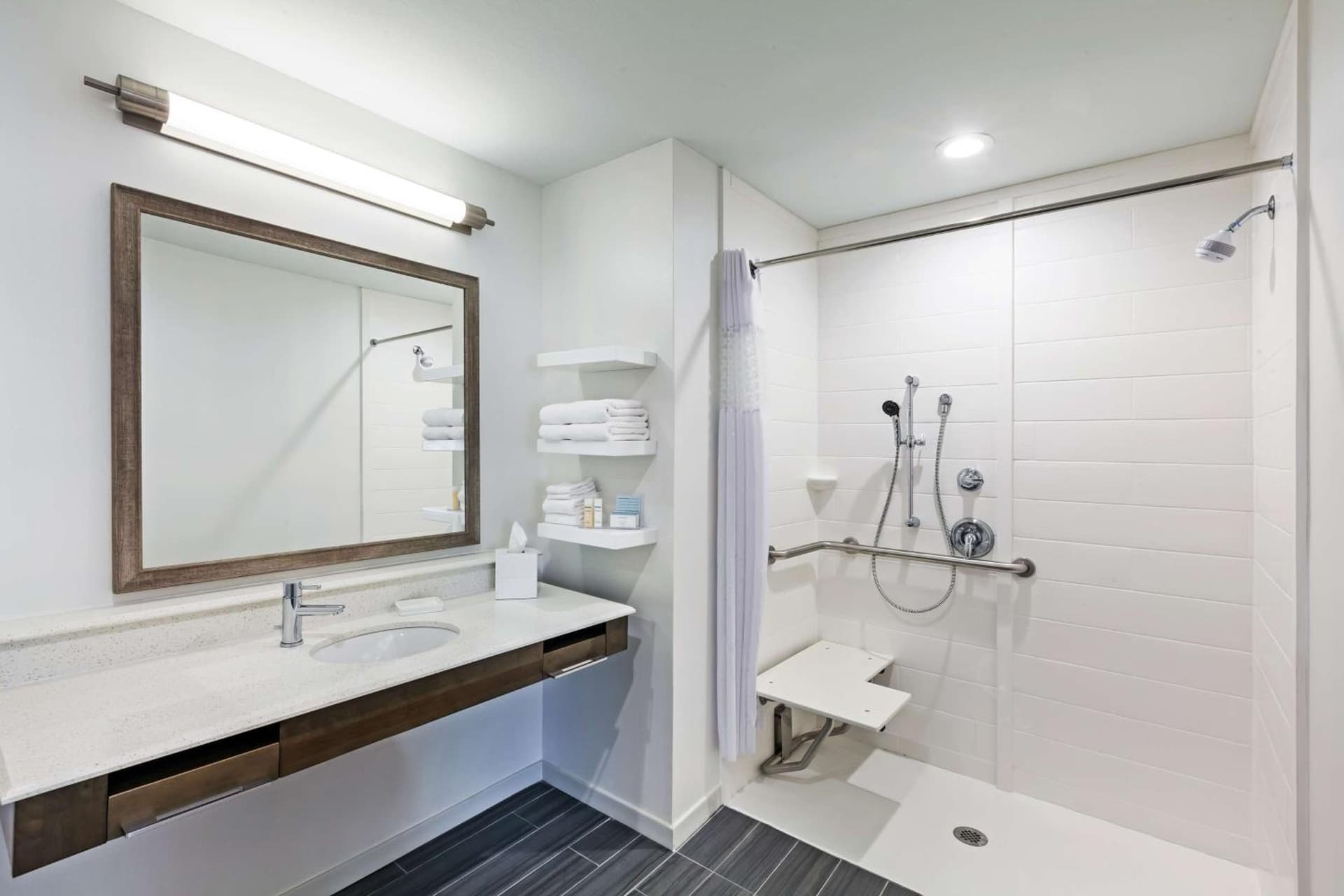 Hampton Inn & Suites Houston/Atascocita, Tx gallery photo in Humble, TX — image 13