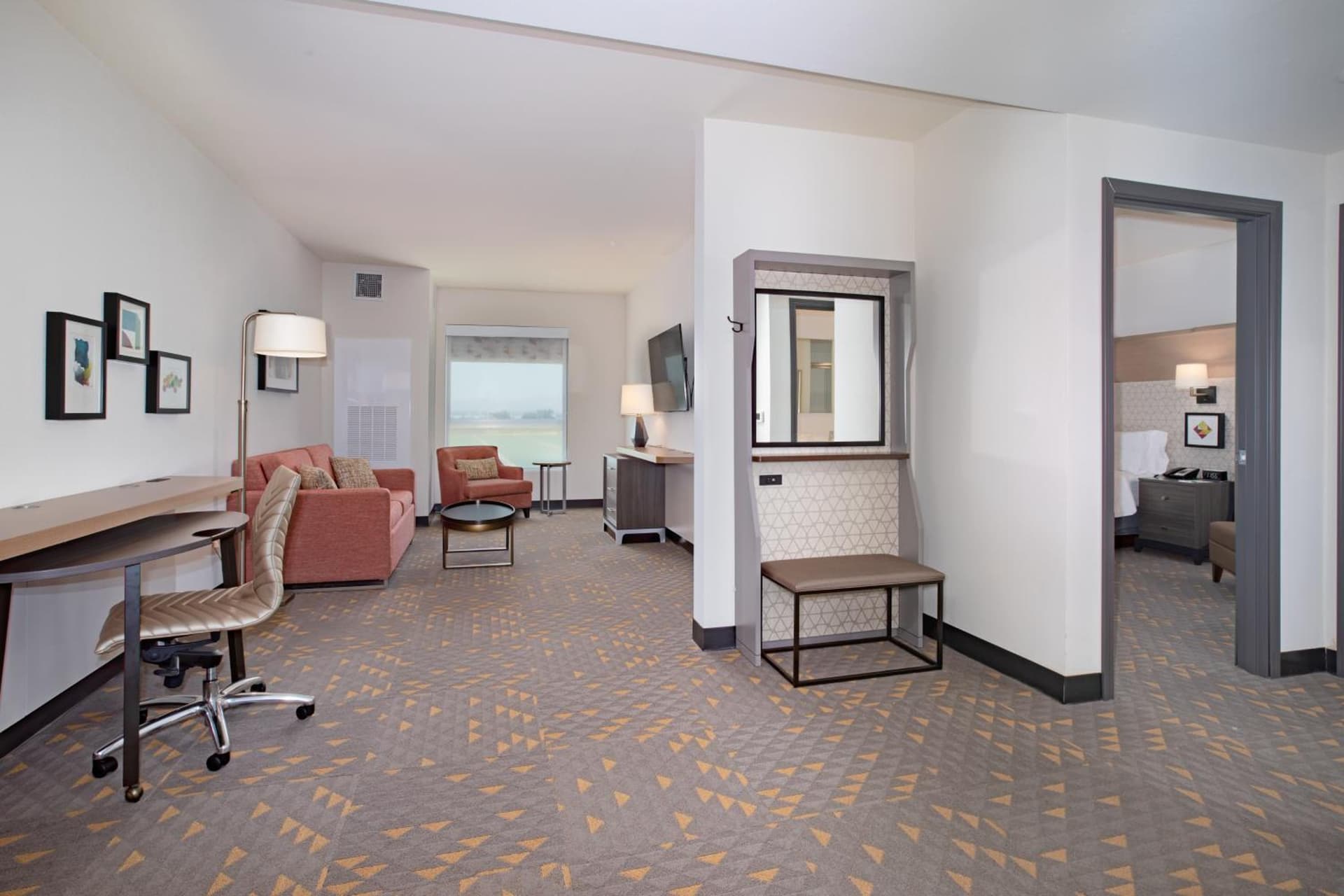 Holiday Inn Glendale - Stadium & Ent Dist by IHG gallery photo in Glendale, AZ — image 17
