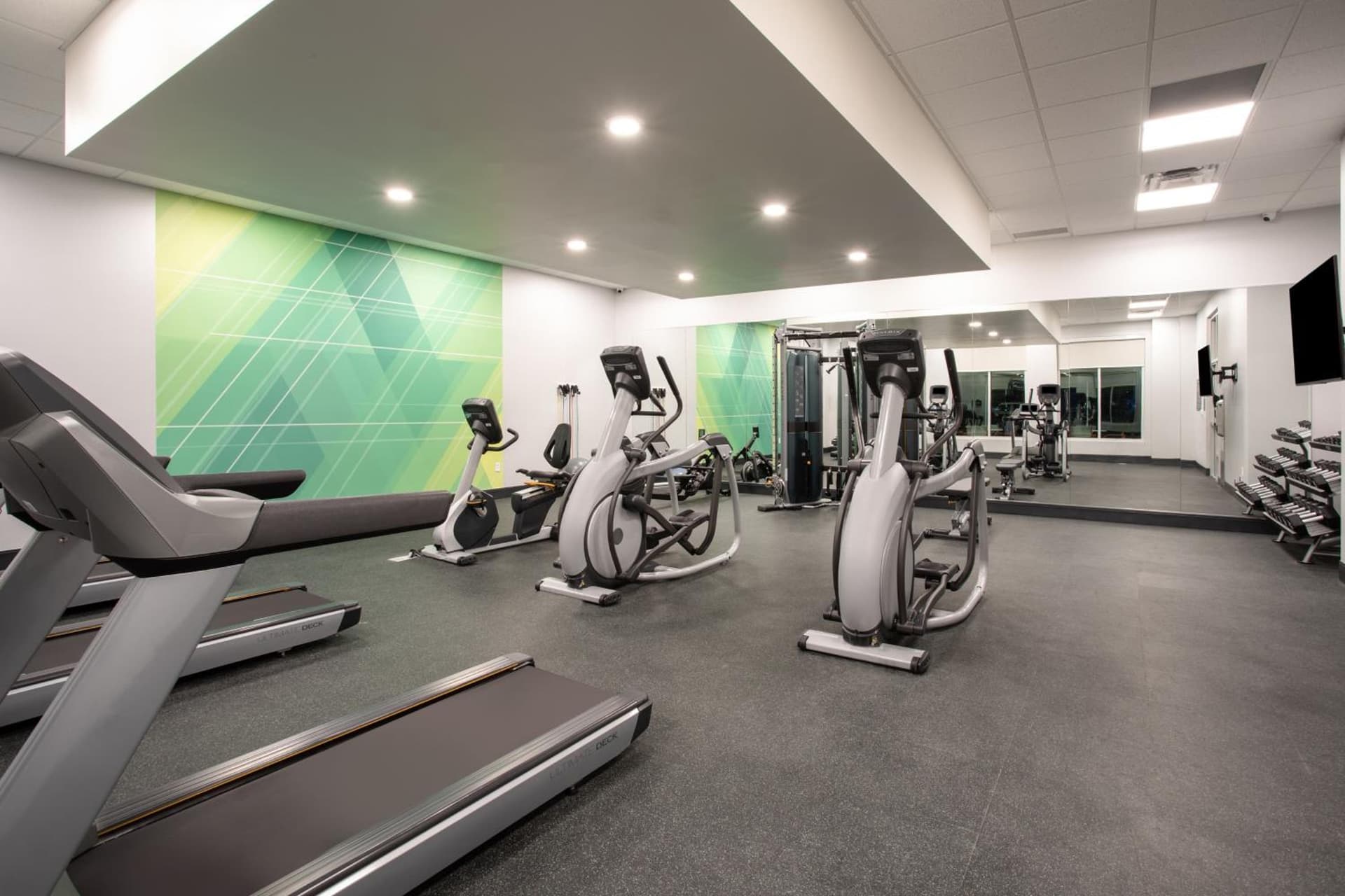 Holiday Inn Glendale - Stadium & Ent Dist by IHG gallery photo in Glendale, AZ — image 5