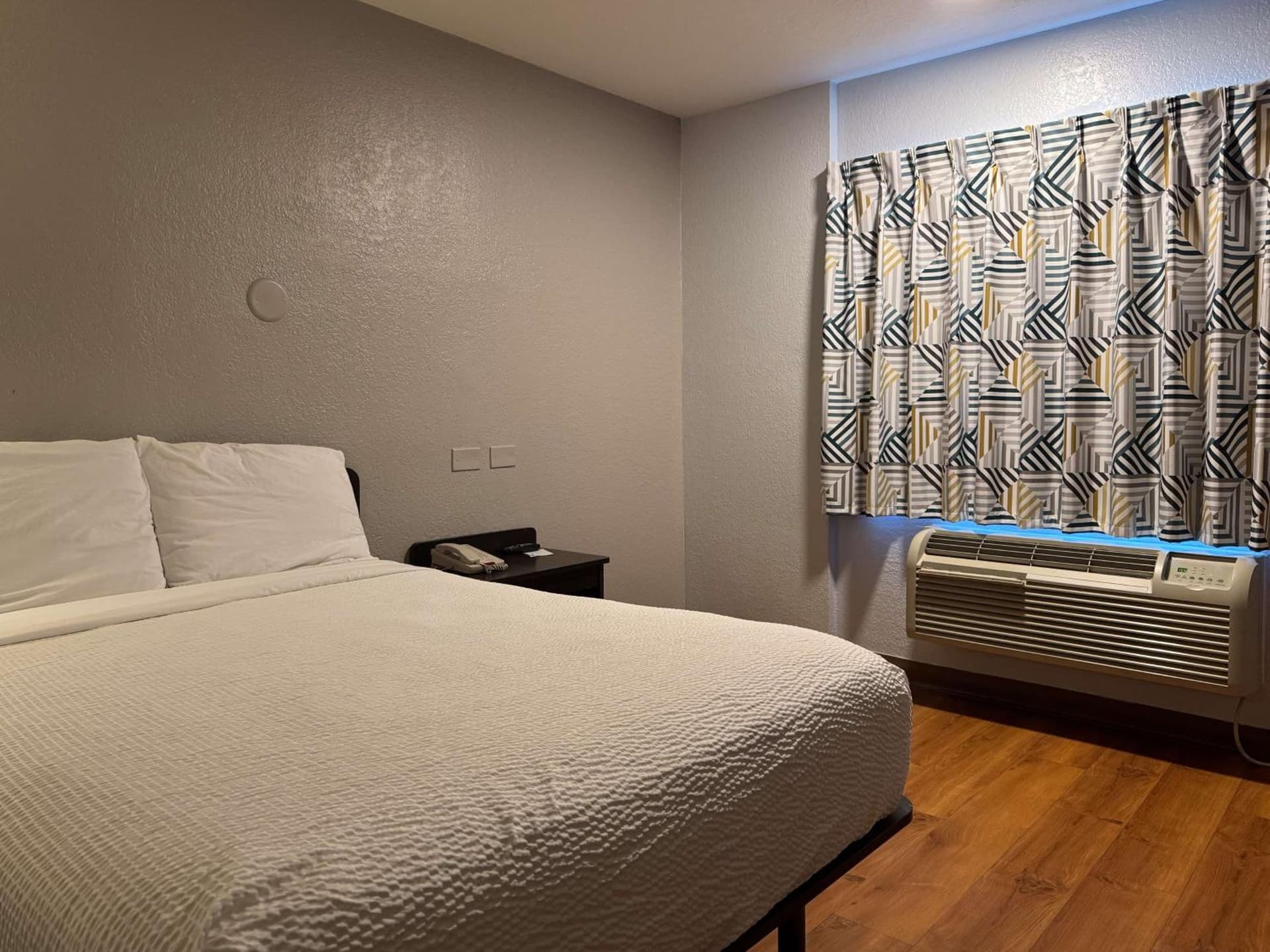 Motel 6-Simi Valley, CA gallery photo in Simi Valley, CA — image 19