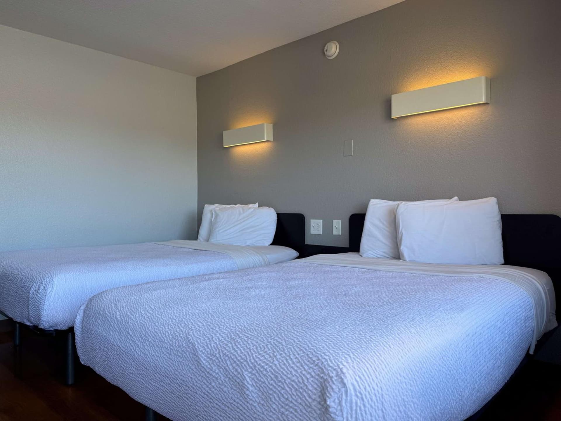 Motel 6-Simi Valley, CA gallery photo in Simi Valley, CA — image 25