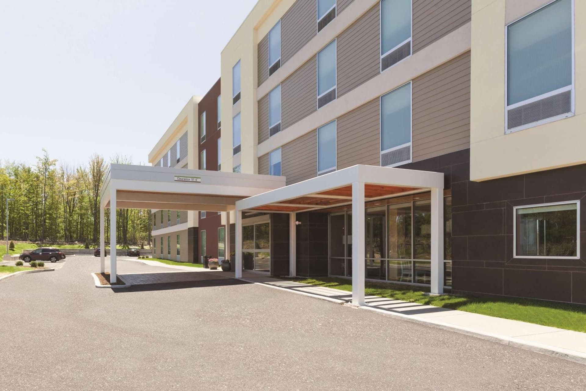 Home2 Suites by Hilton Erie property views in Erie, PA — gallery photo 3