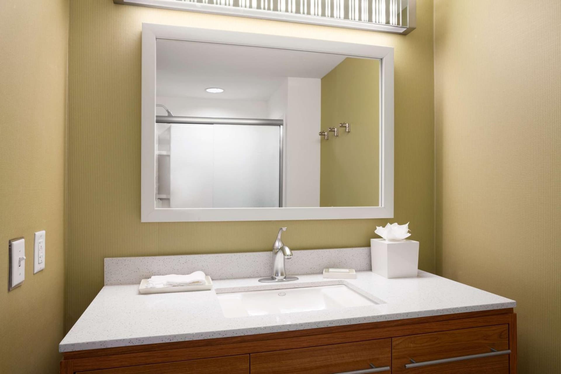Home2 Suites by Hilton Rahway gallery photo in Rahway, NJ — image 8