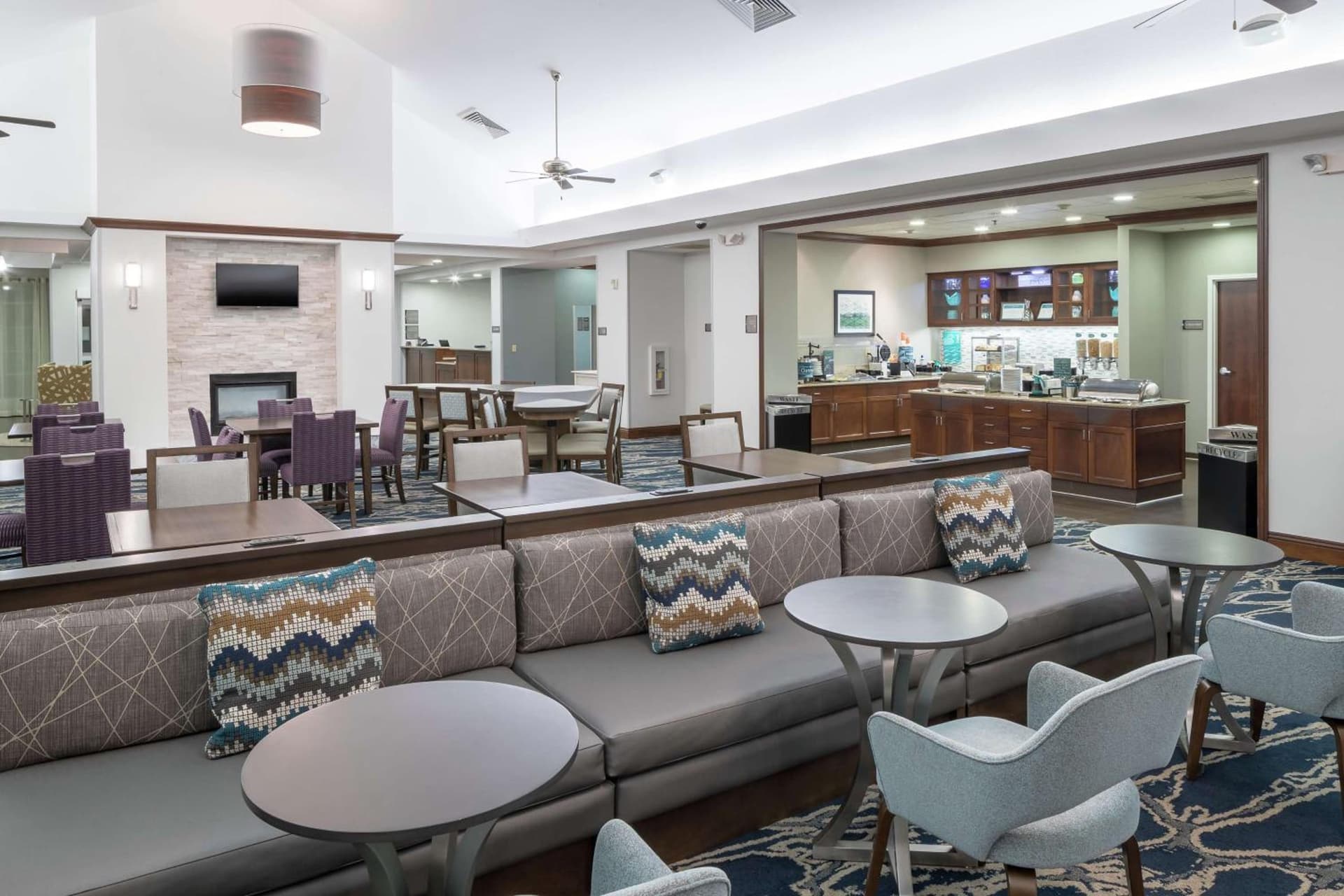 Homewood Suites by Hilton Fresno Airport/Clovis gallery photo in Clovis, CA — image 33