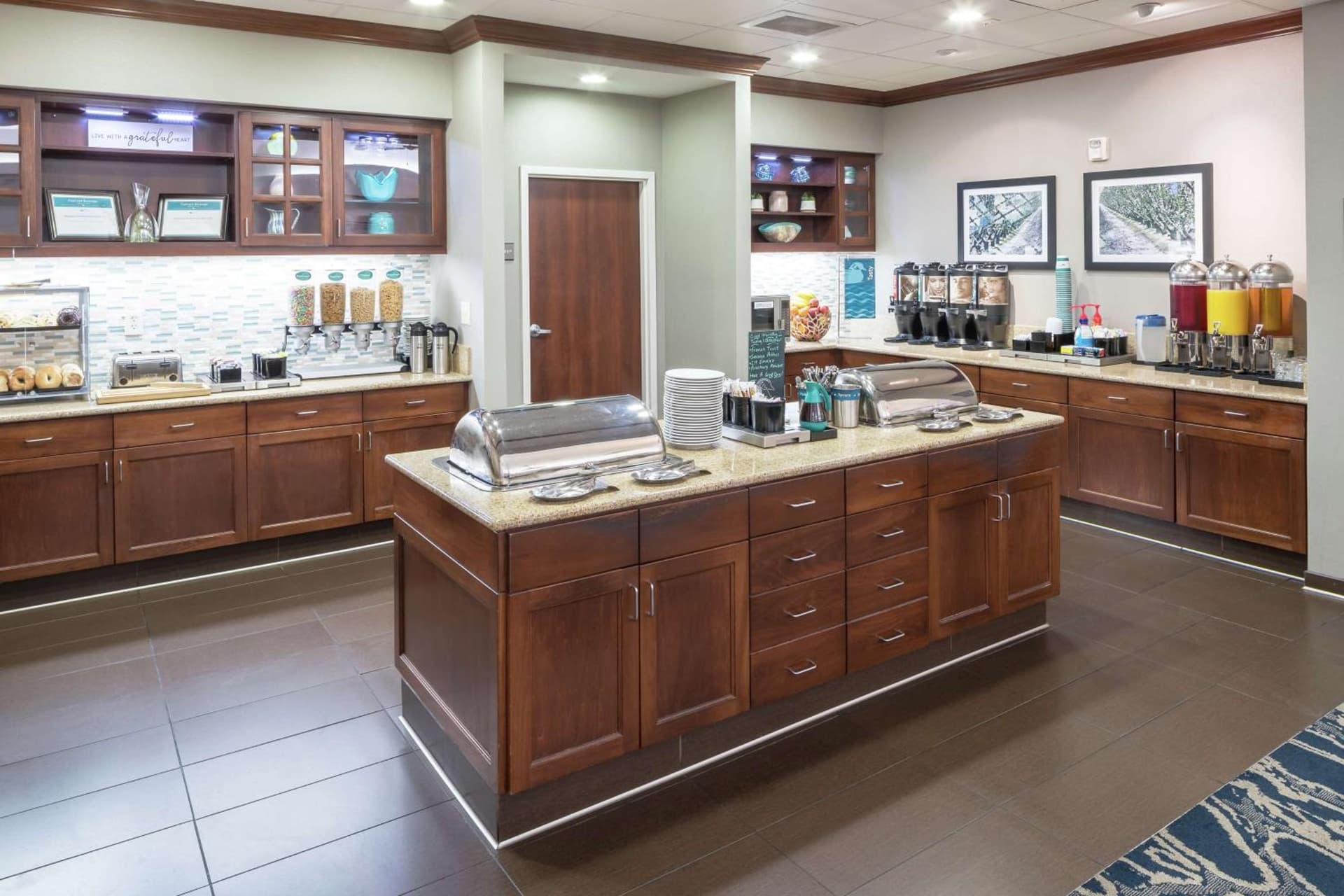 Homewood Suites by Hilton Fresno Airport/Clovis gallery photo in Clovis, CA — image 17