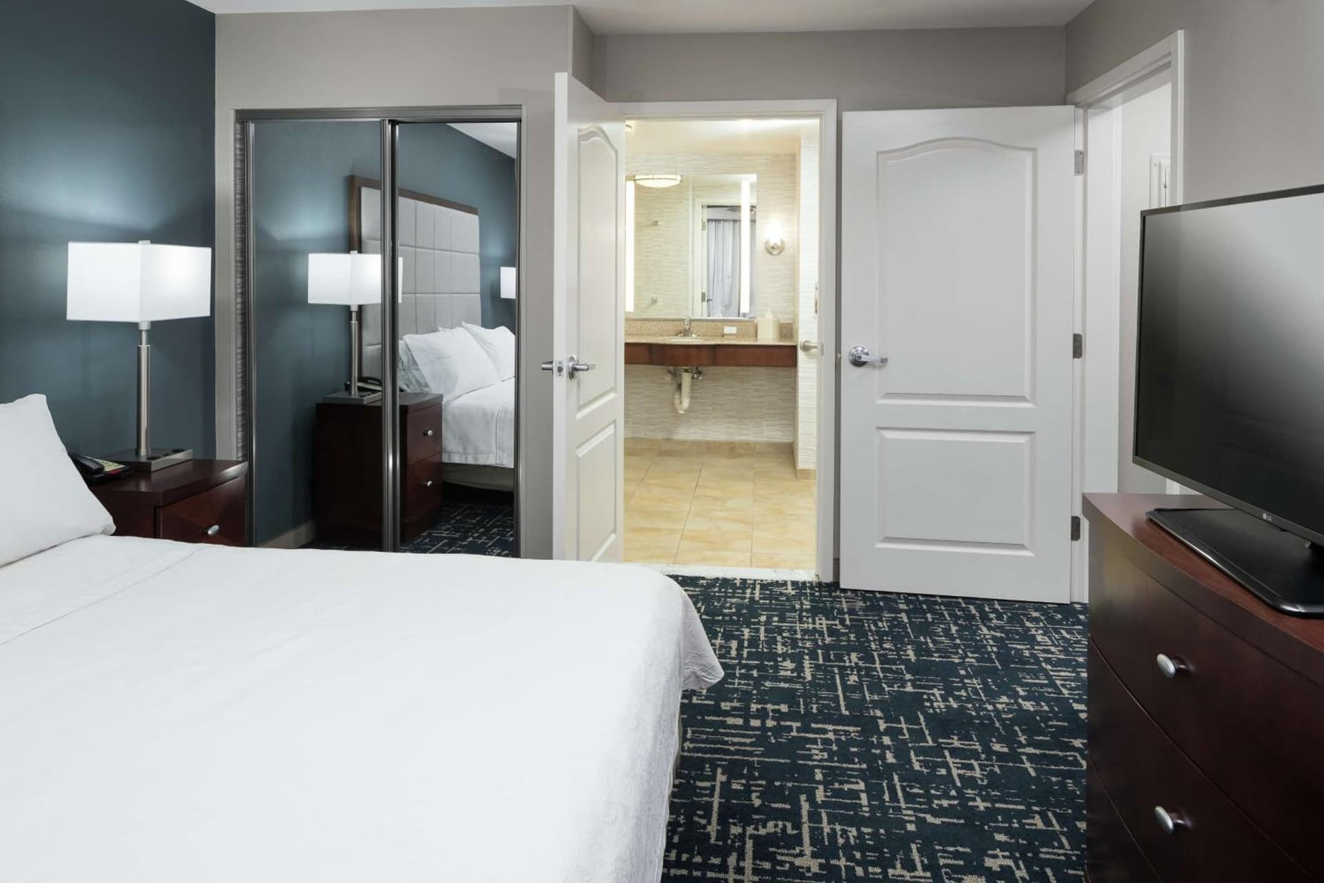 Homewood Suites by Hilton Fresno Airport/Clovis gallery photo in Clovis, CA — image 10