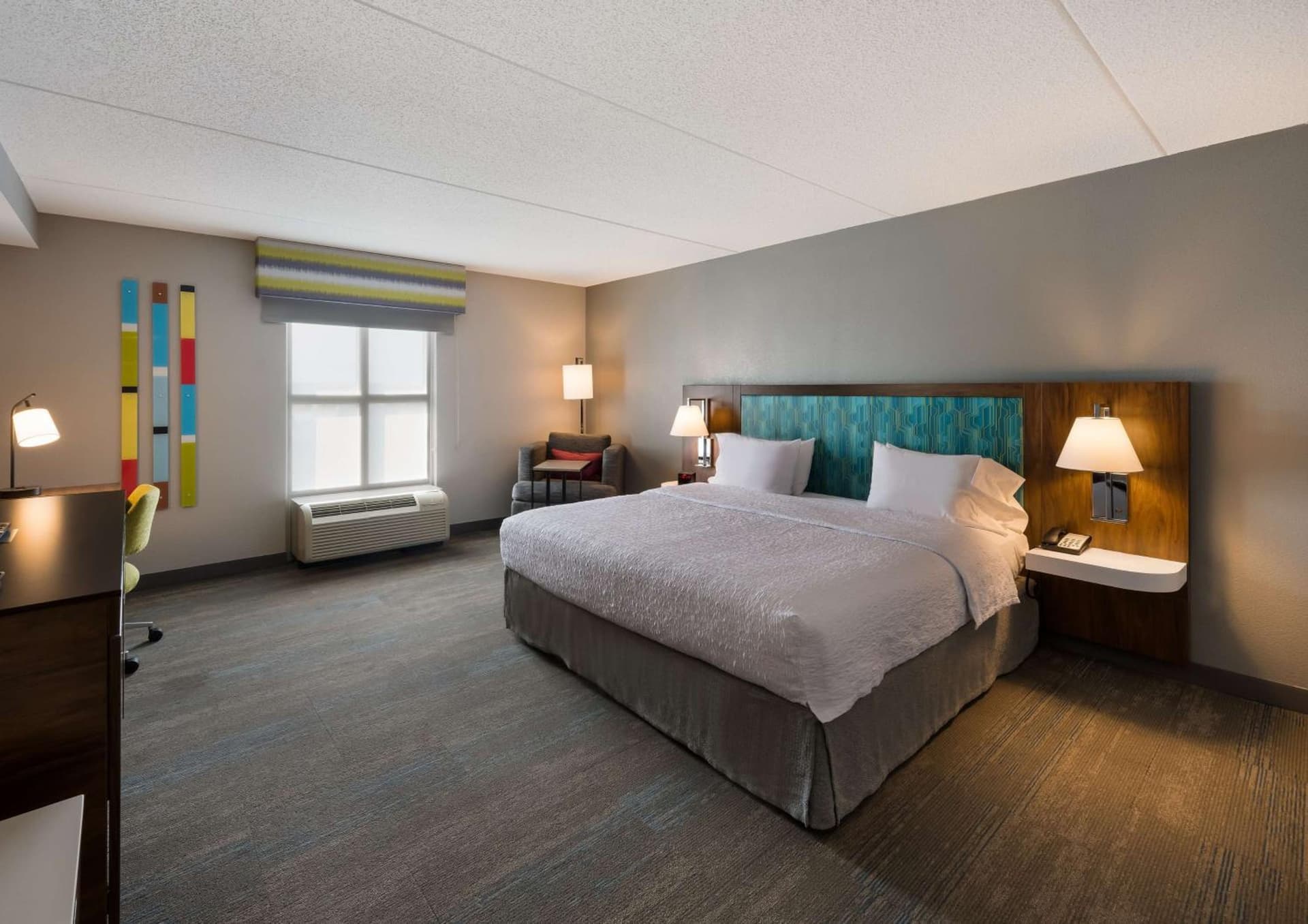 Hampton Inn and Suites Fredericksburg gallery photo in Fredericksburg, VA — image 52