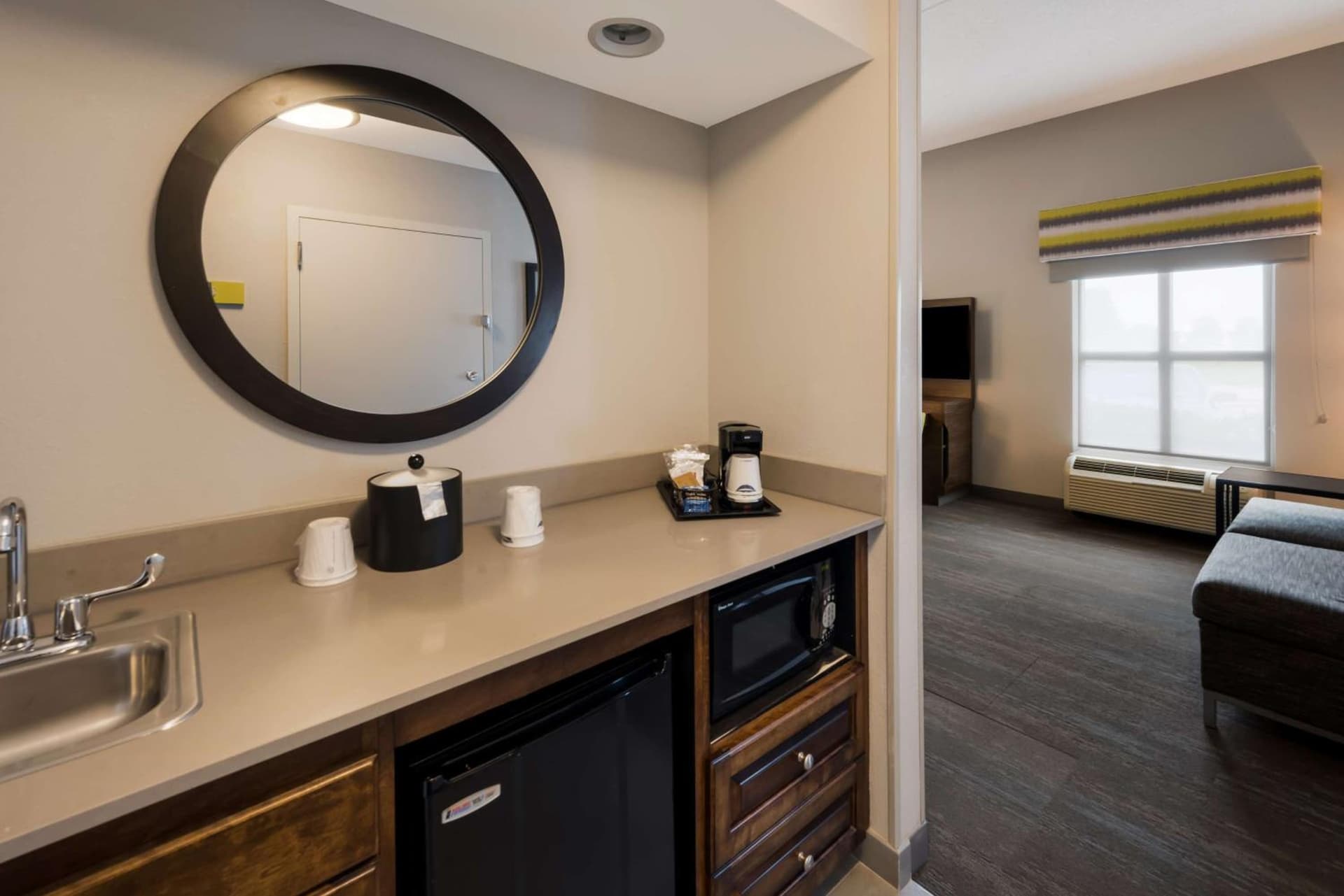 Hampton Inn and Suites Fredericksburg gallery photo in Fredericksburg, VA — image 53