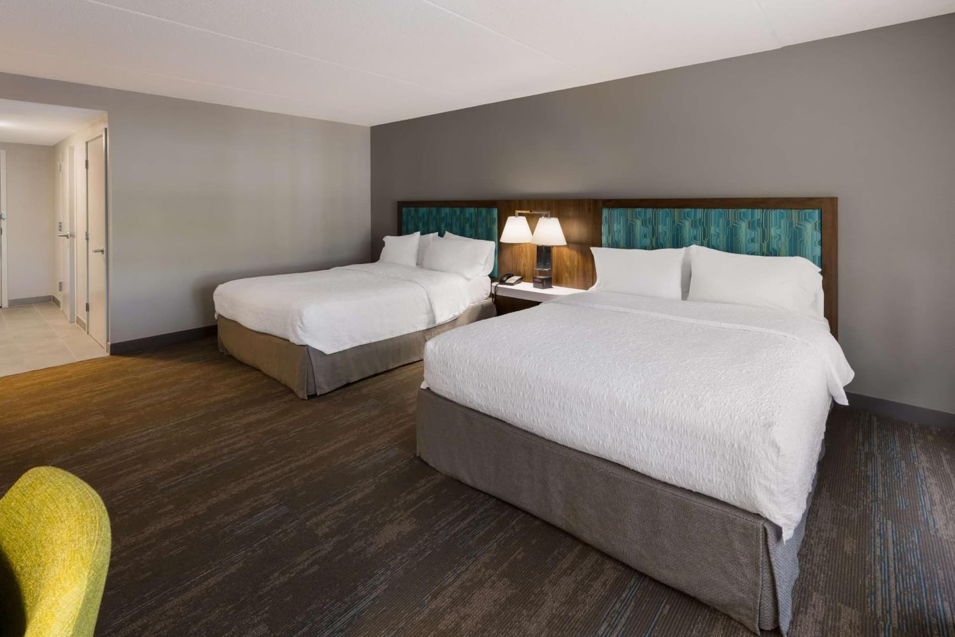 Hampton Inn and Suites Fredericksburg gallery photo in Fredericksburg, VA — image 38
