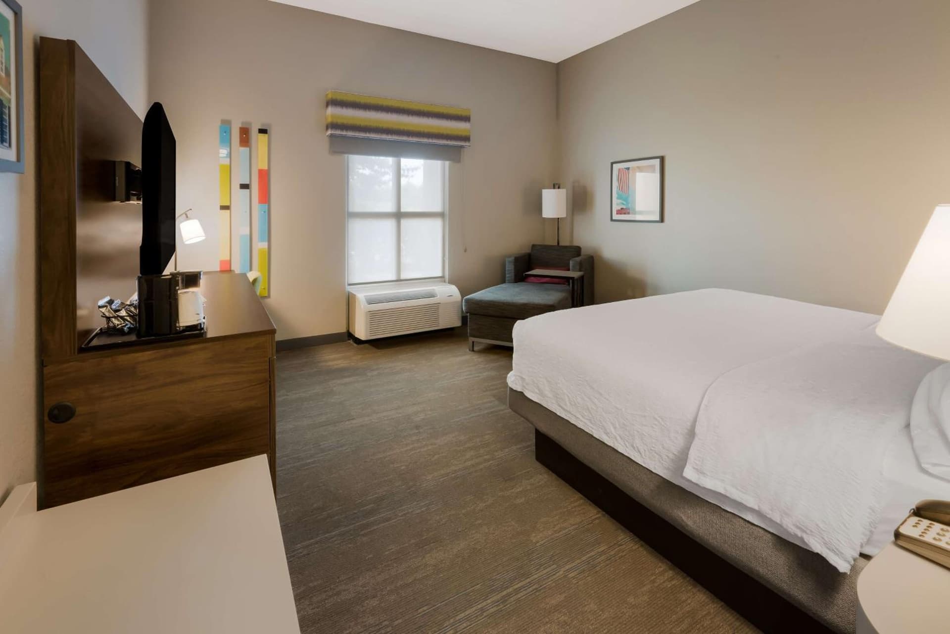 Hampton Inn and Suites Fredericksburg gallery photo in Fredericksburg, VA — image 25