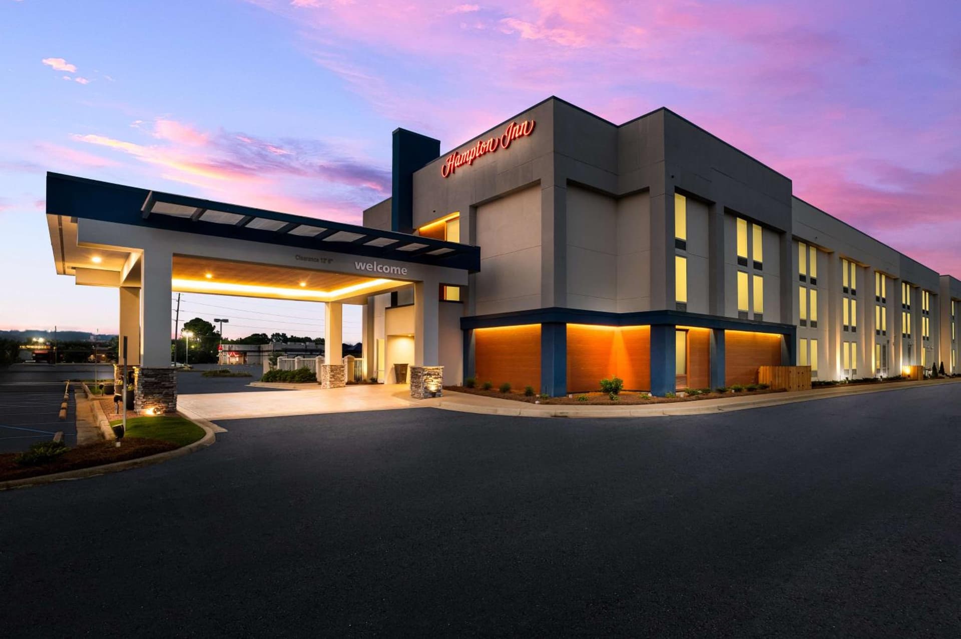 Hampton Inn Gadsden property views in Gadsden, AL — gallery photo 3