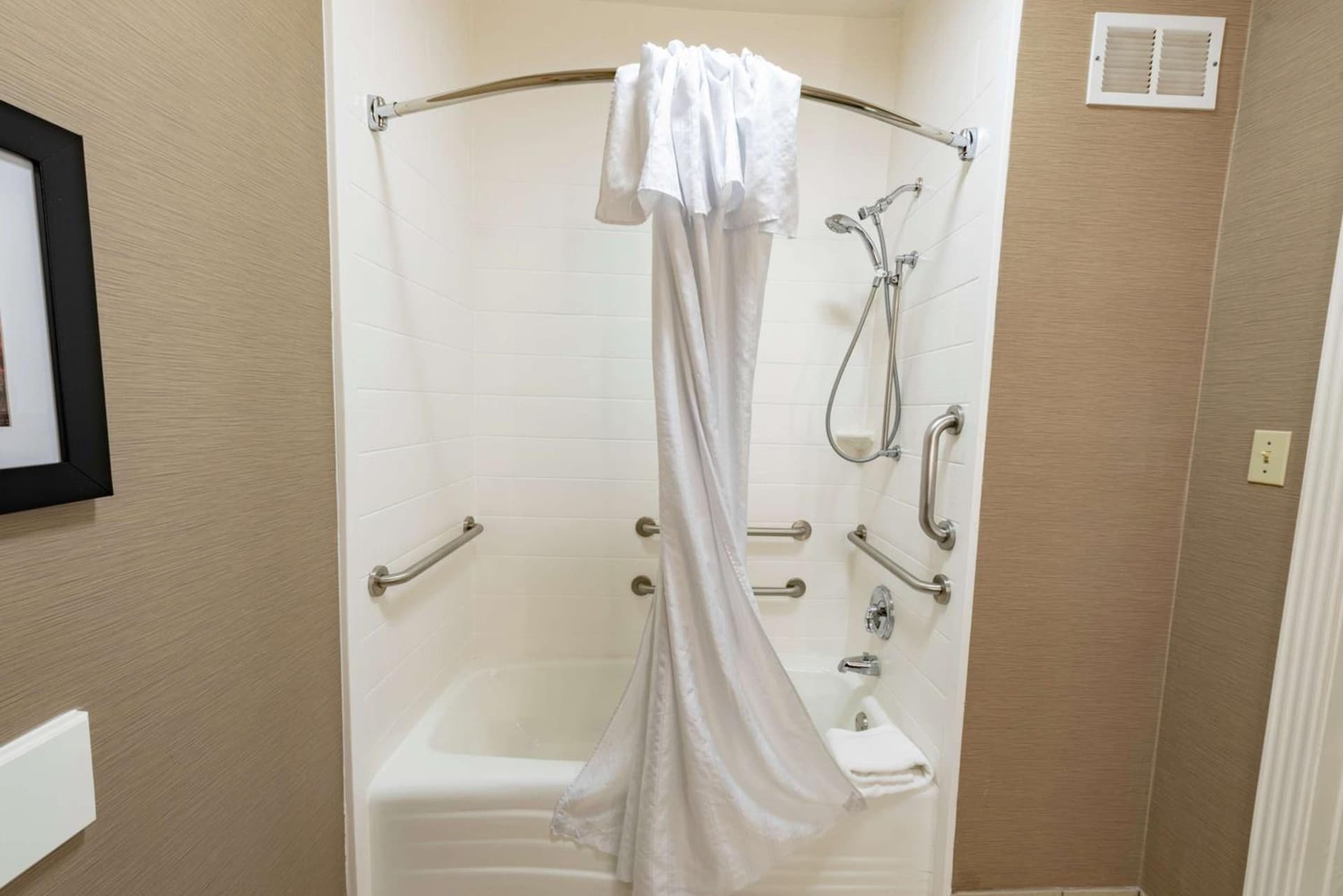 Homewood Suites by Hilton- Longview gallery photo in Longview, TX — image 25