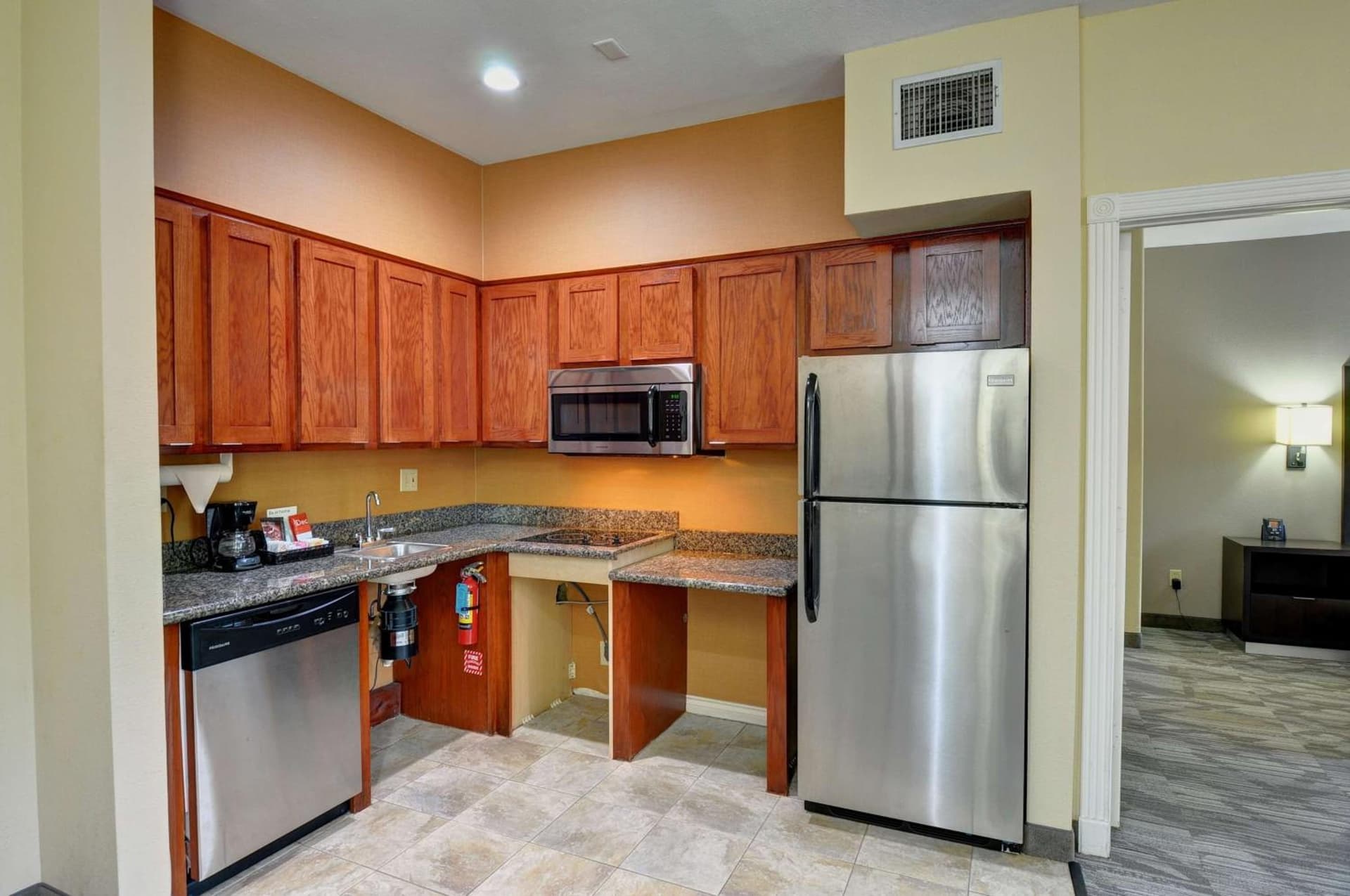 Homewood Suites by Hilton- Longview gallery photo in Longview, TX — image 16