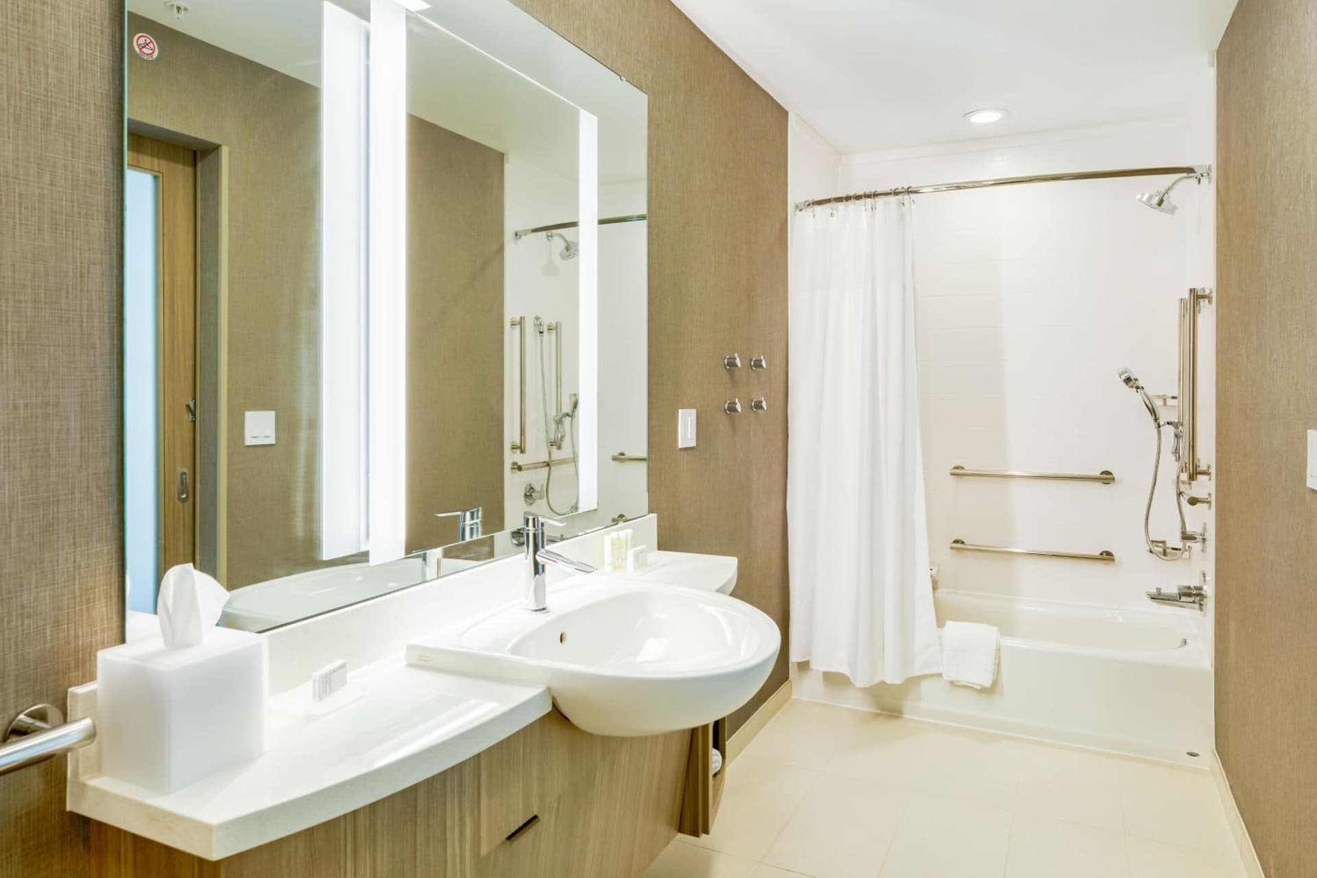 SpringHill Suites by Marriott Topeka Southwest gallery photo in Topeka, KS — image 5