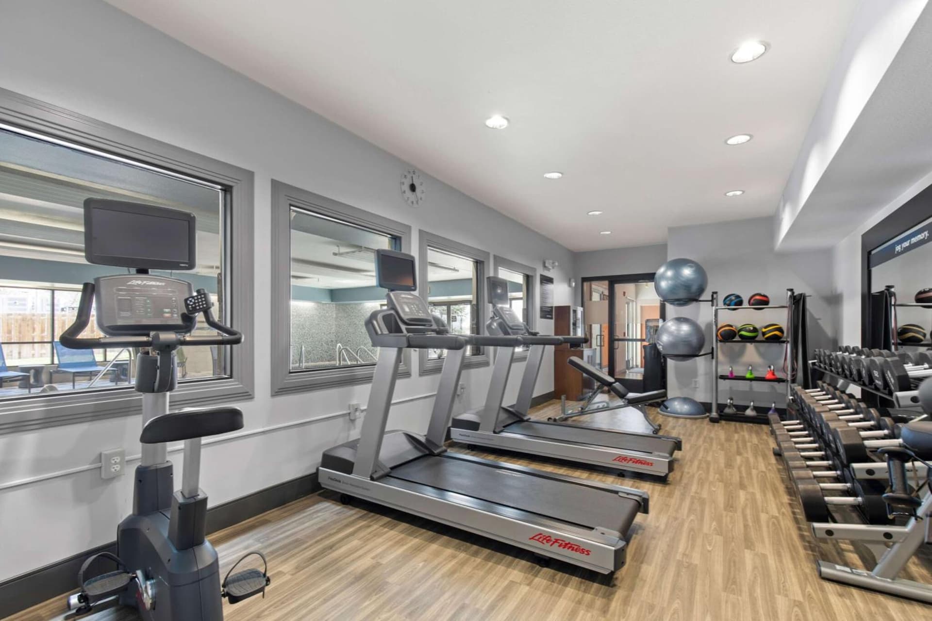 Hampton Inn & Suites Greeley gallery photo in Greeley, CO — image 4