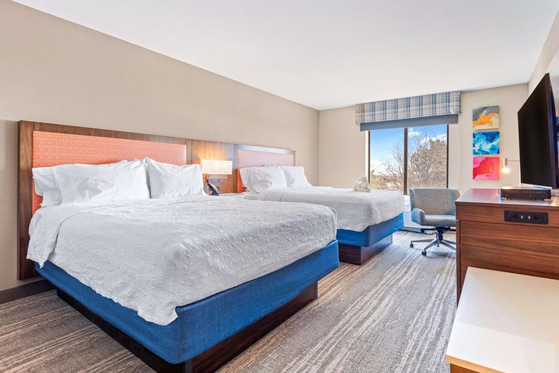 Hampton Inn & Suites Greeley gallery photo in Greeley, CO — image 43