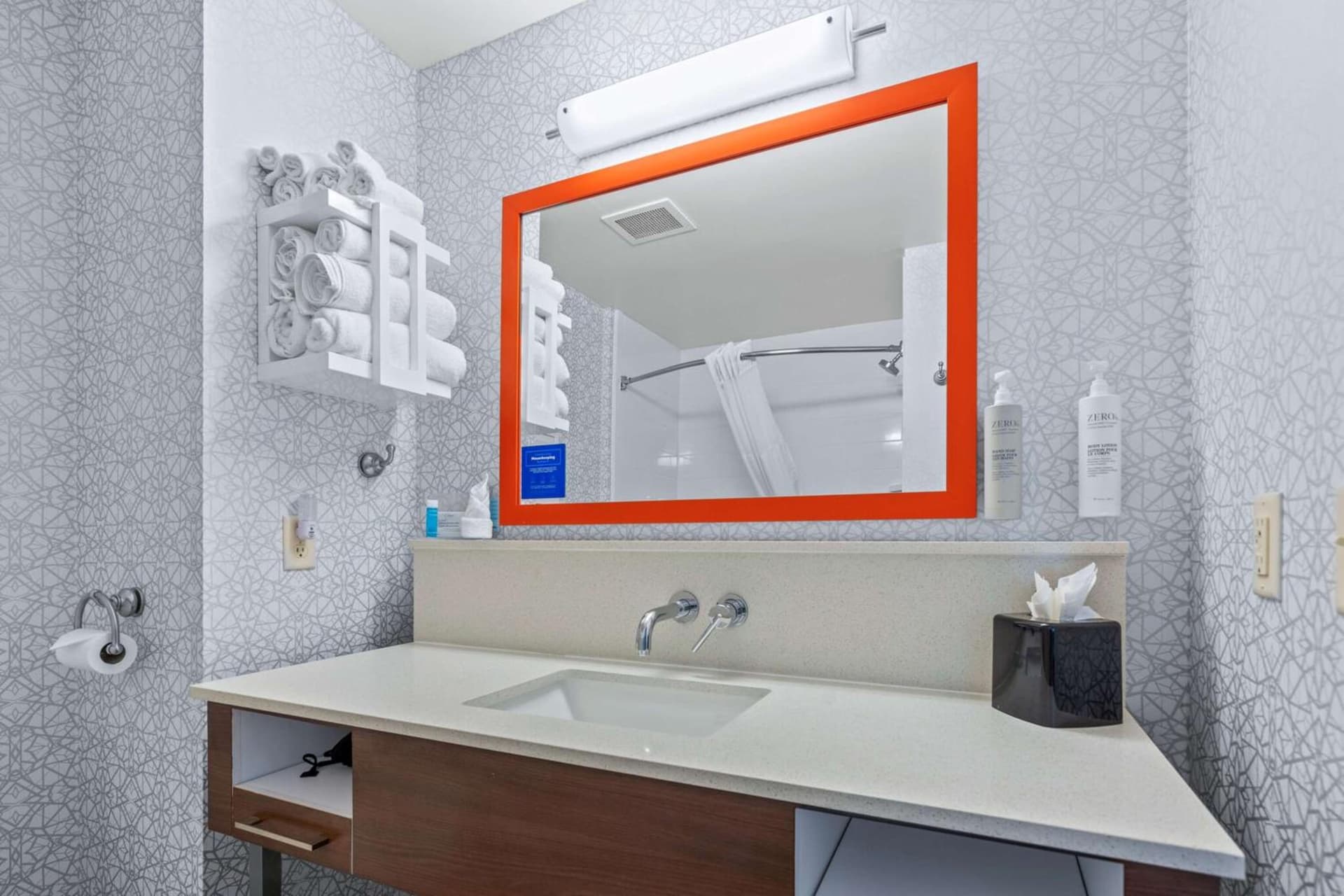 Hampton Inn & Suites Greeley gallery photo in Greeley, CO — image 48