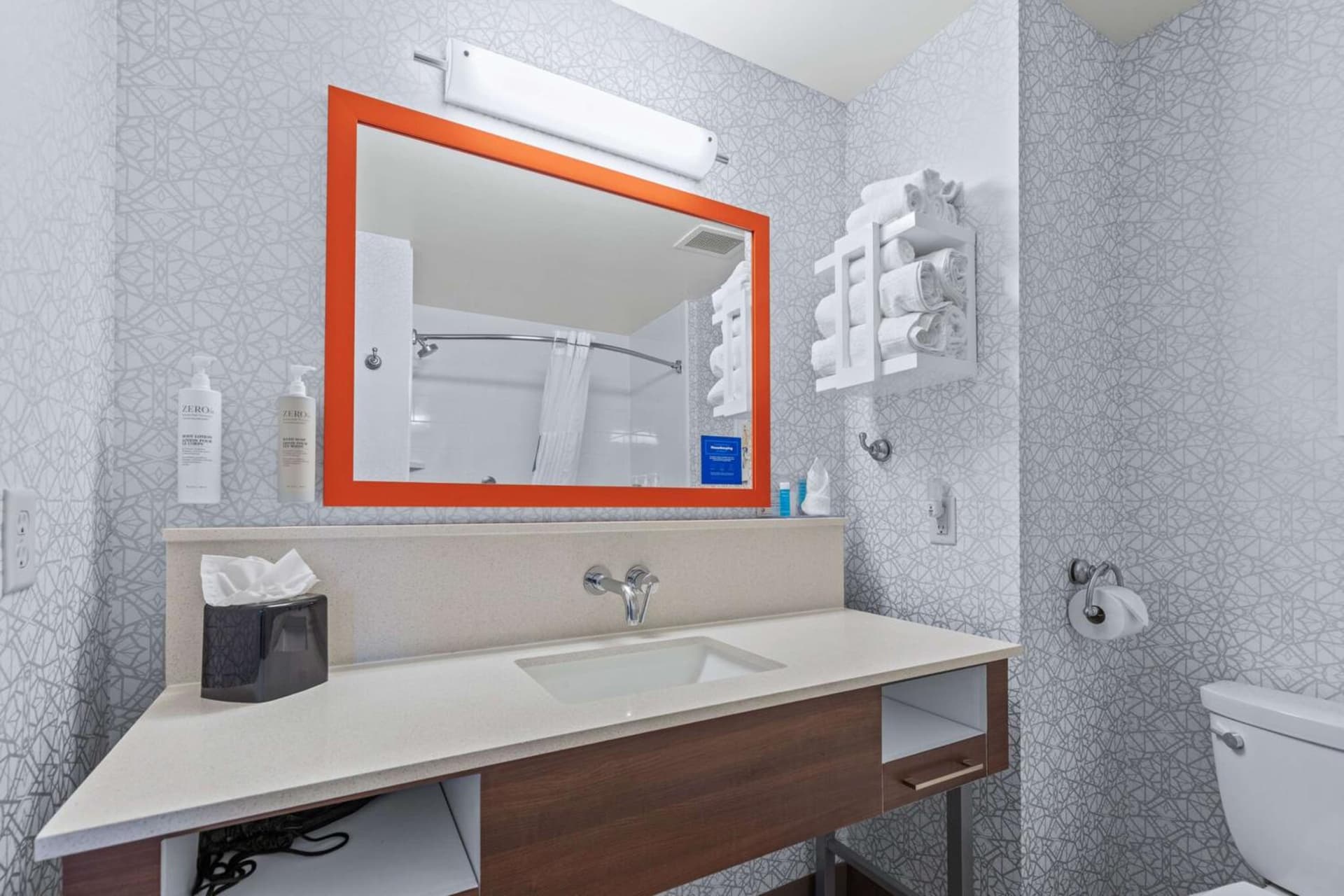 Hampton Inn & Suites Greeley gallery photo in Greeley, CO — image 36