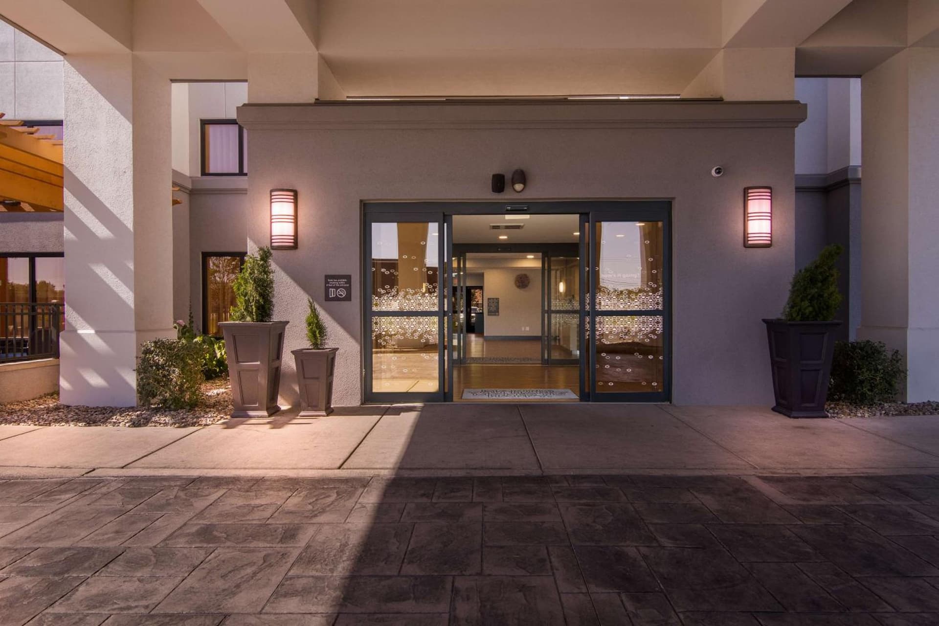 Hampton Inn & Suites Schererville property views in Schererville, IN — gallery photo 3